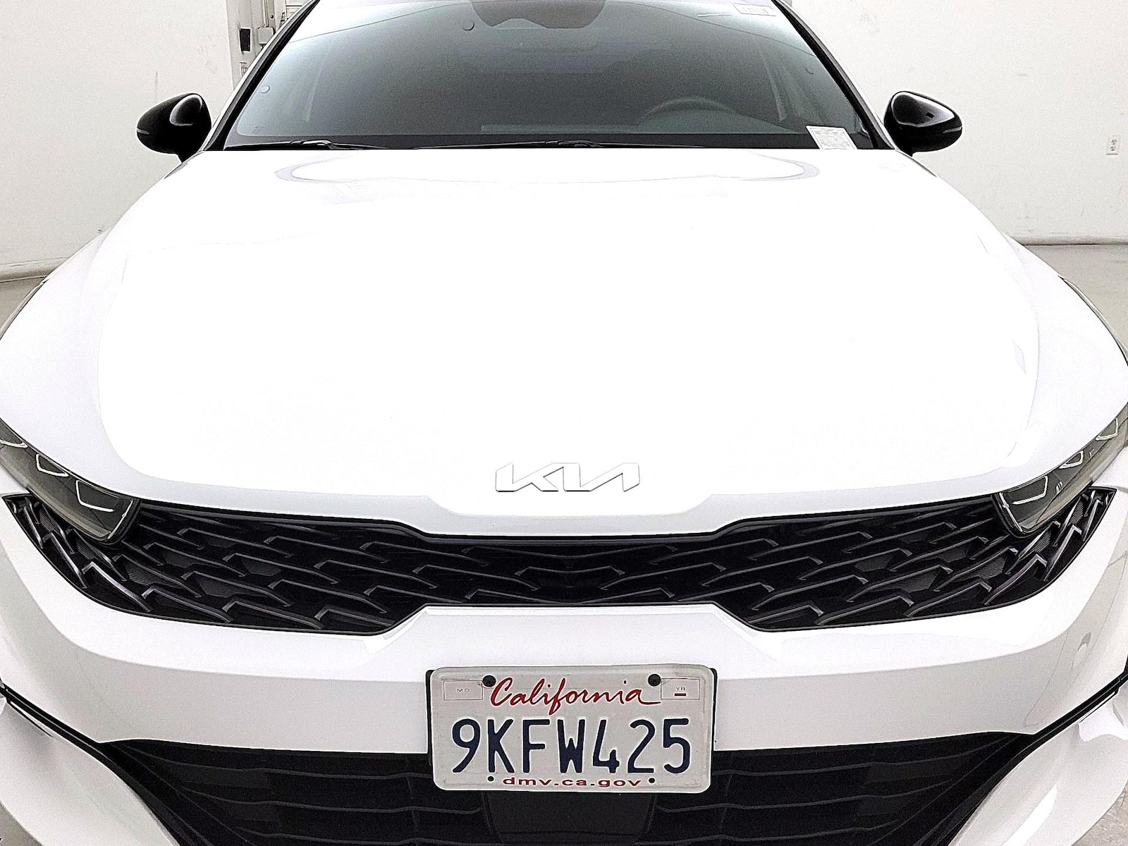 2024 Kia K5 GT-Line - Photo 2