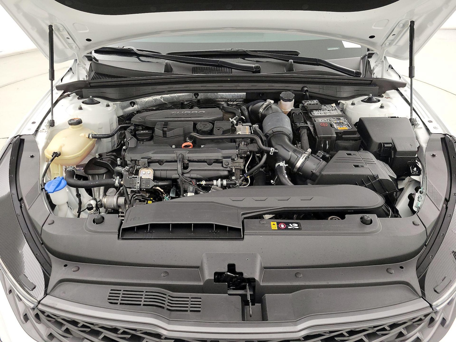 2024 Kia K5 GT-Line - Photo 21