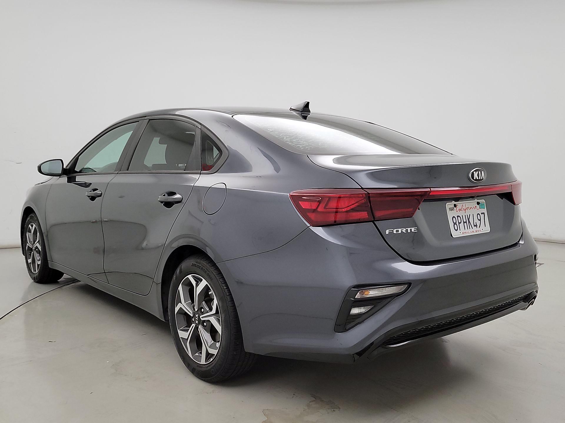 Thumbnail: 2020 Kia Forte - 7