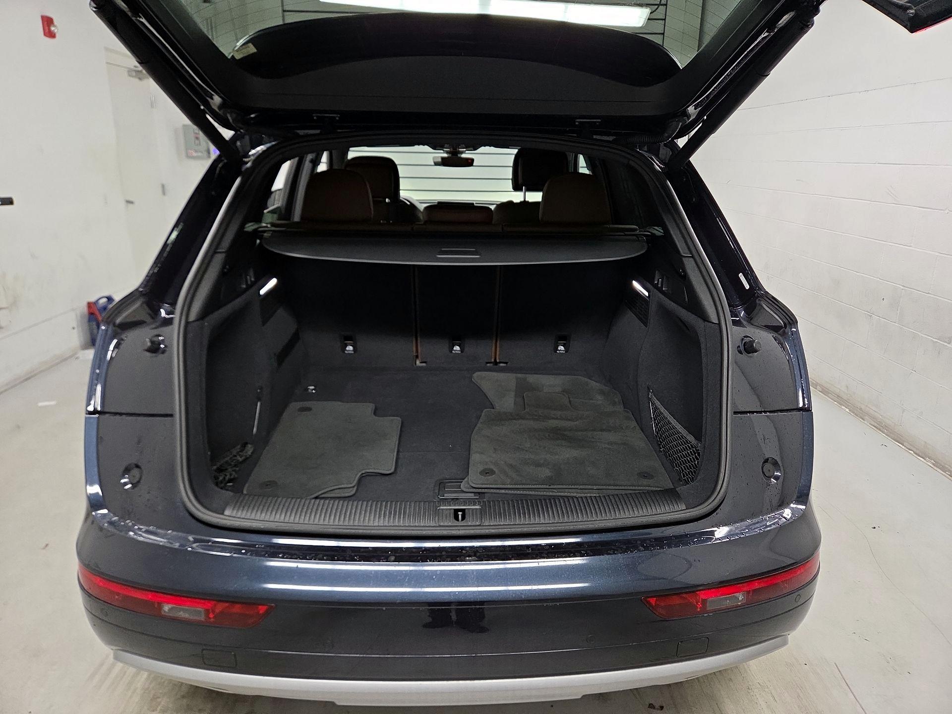 Thumbnail: 2019 Audi Q5 - 14
