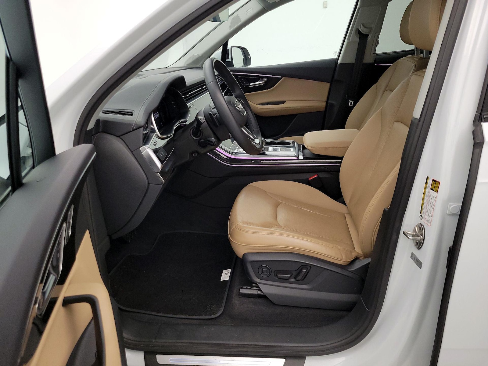 2023 Audi Q7 Premium Plus - Photo 12
