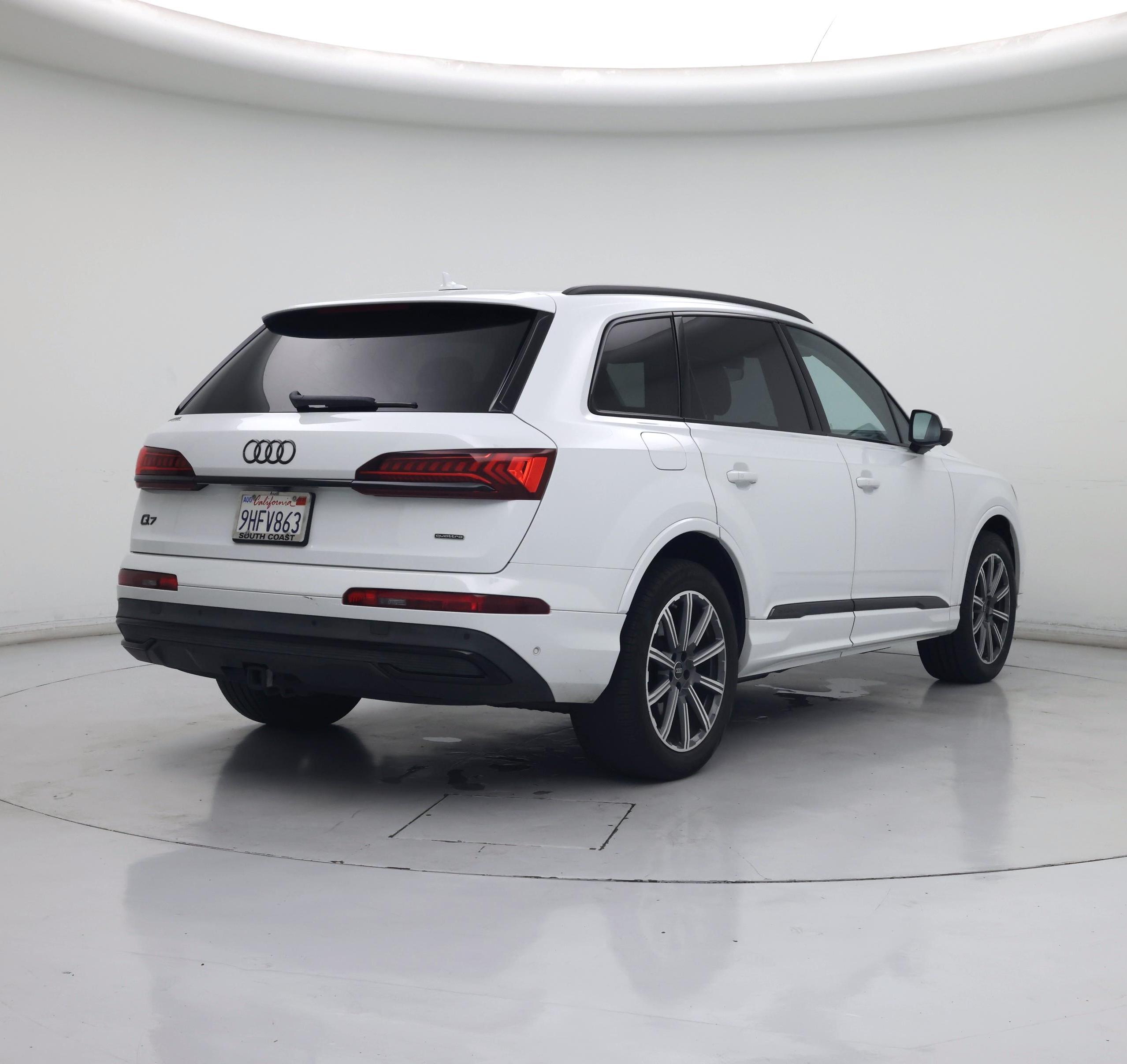 Thumbnail: 2023 Audi Q7 - 8