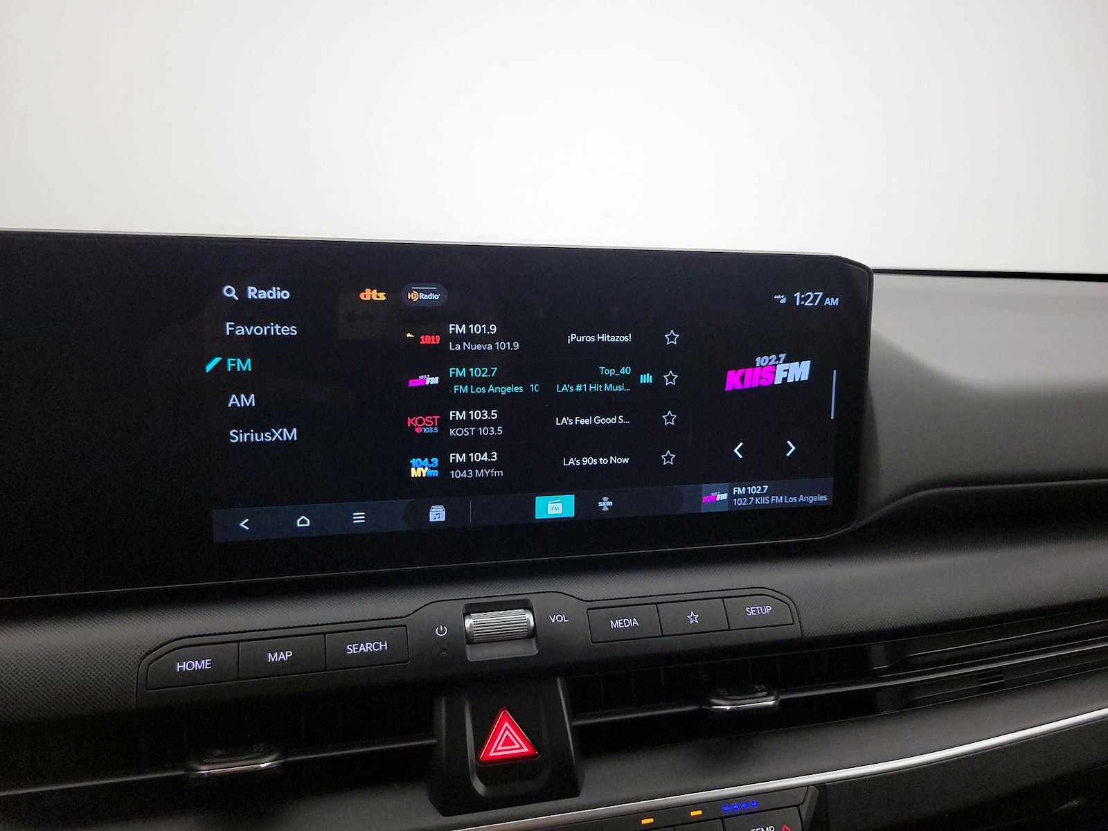 2025 Kia K4 LXS - Photo 16