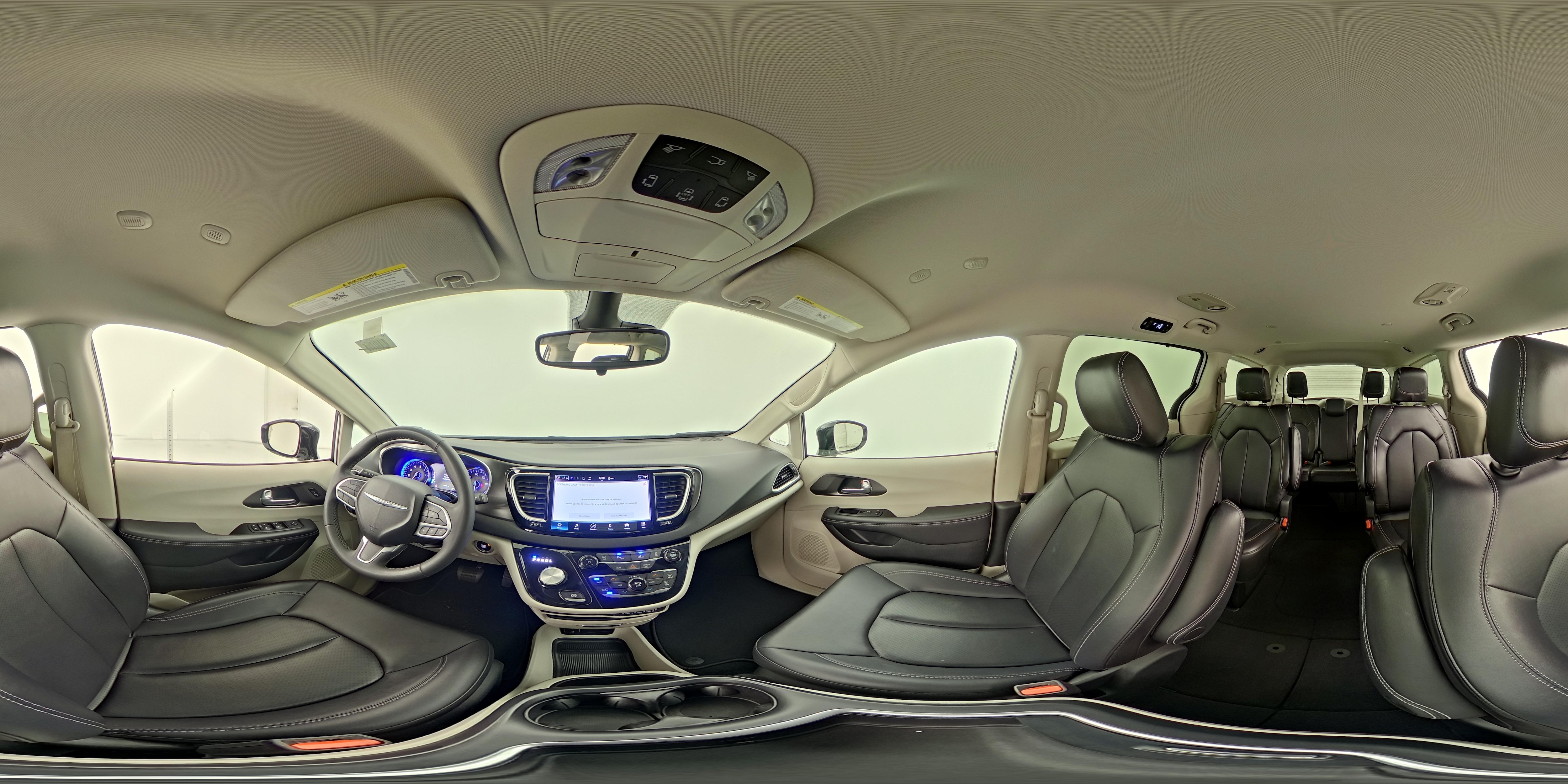2024 Chrysler Pacifica Touring L - Photo 25