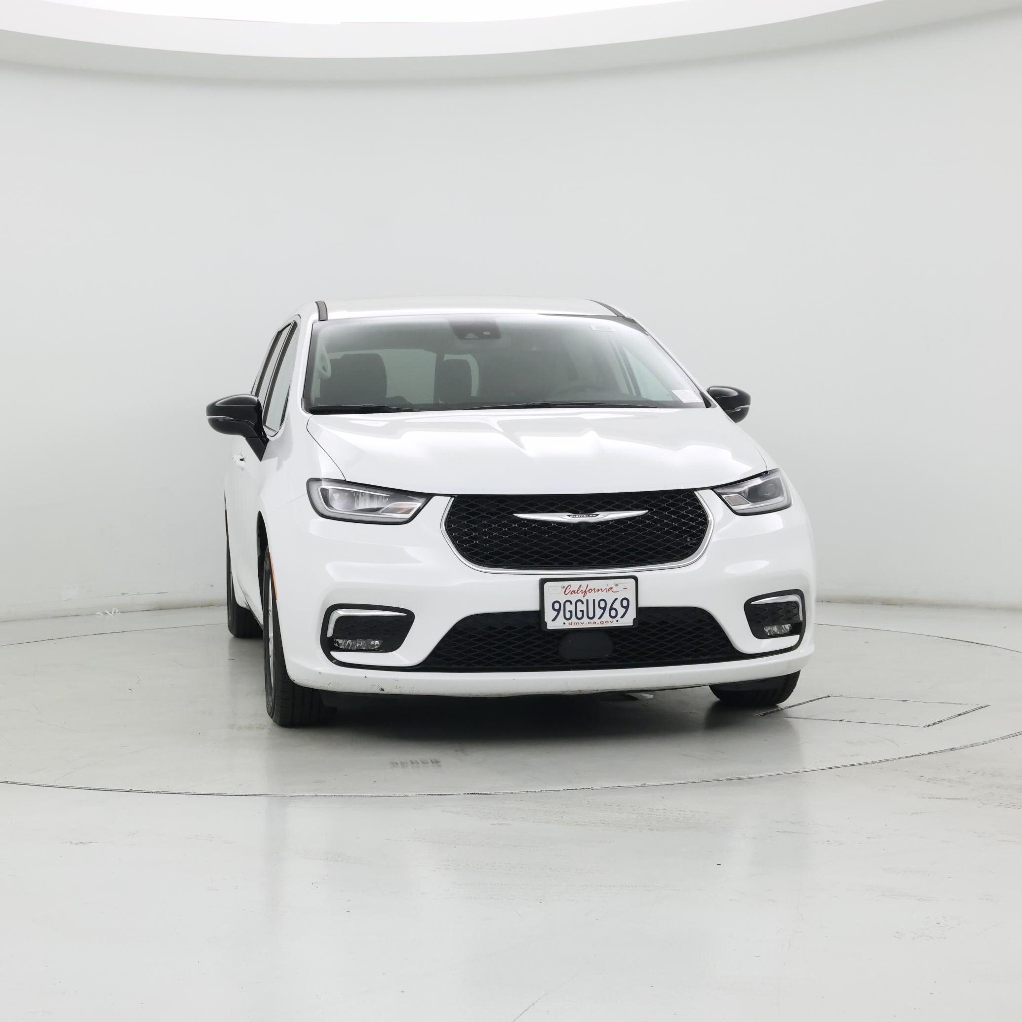 Thumbnail: 2024 Chrysler Pacifica - 5