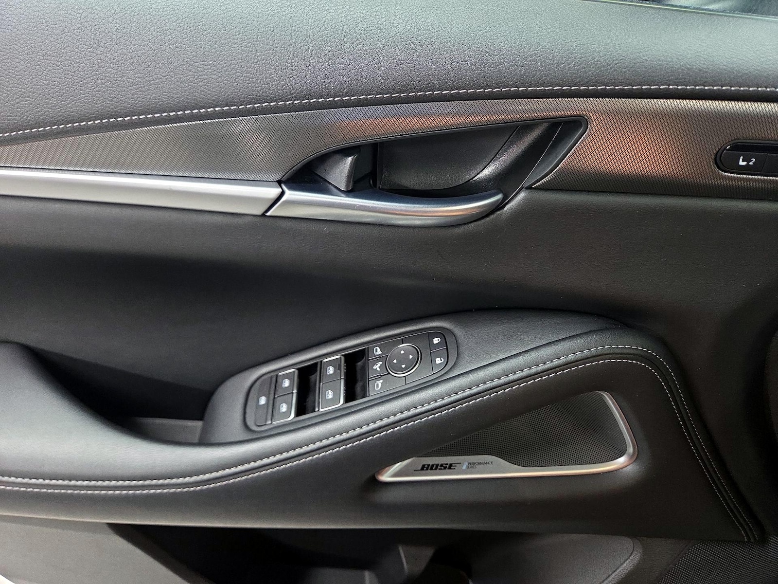 2025 INFINITI QX60 LUXE - Photo 11