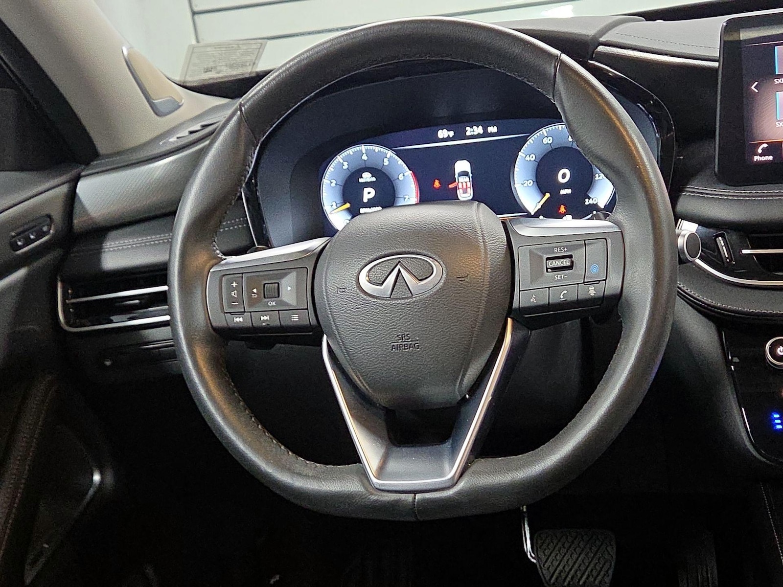 2025 INFINITI QX60 LUXE - Photo 9