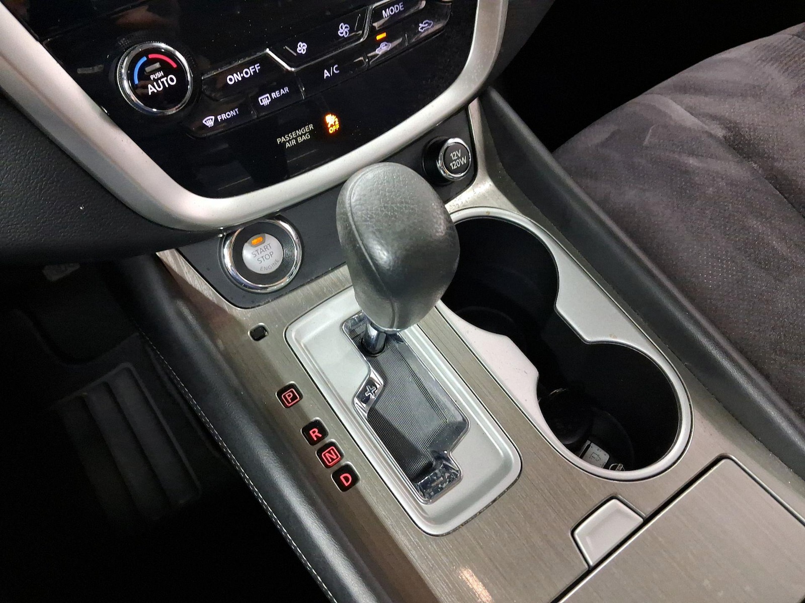 2016 Nissan Murano S - Photo 16