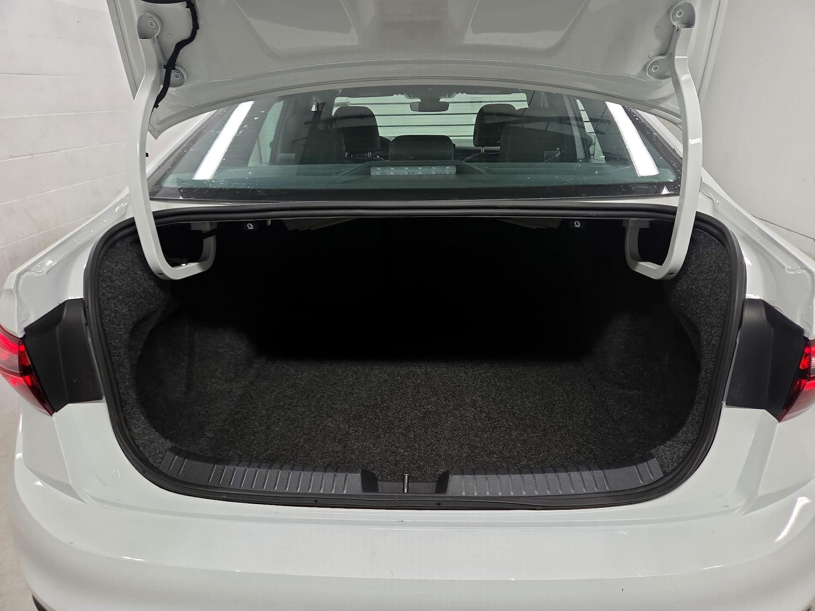 2025 Volkswagen Jetta GLI Autobahn - Photo 15