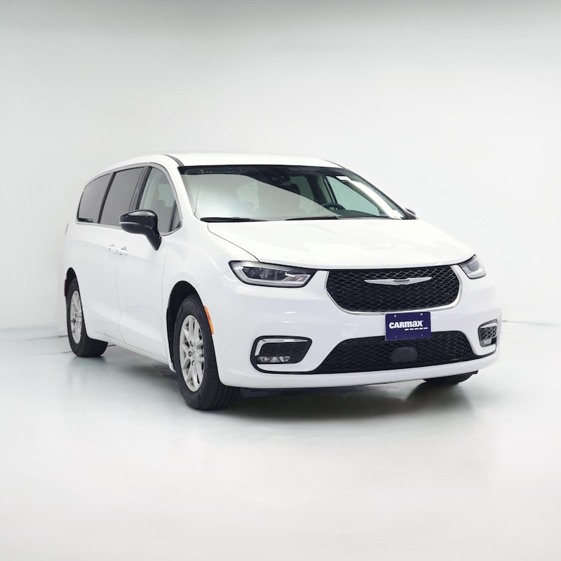 2024 Chrysler Pacifica Touring