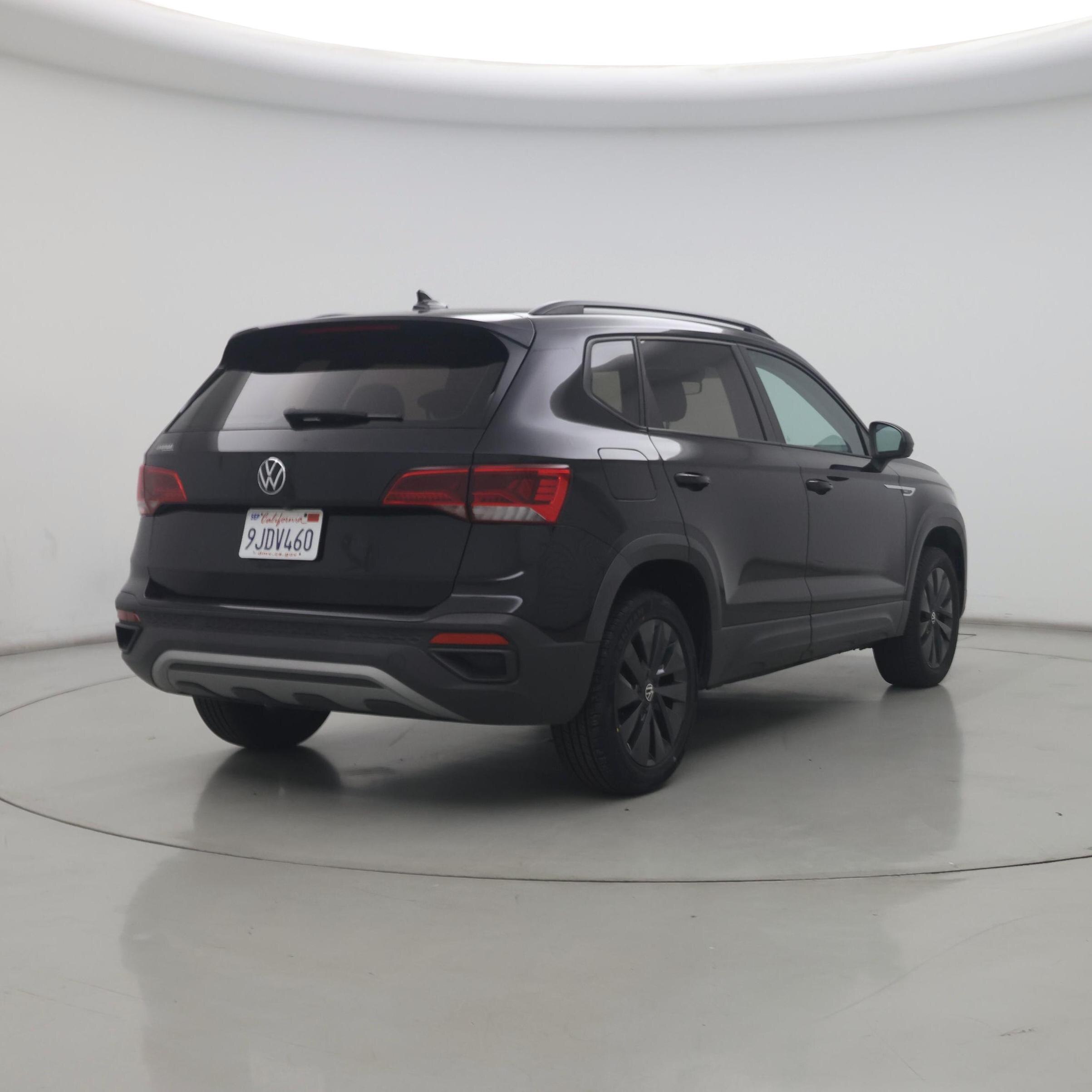 Thumbnail: 2023 Volkswagen Taos - 8