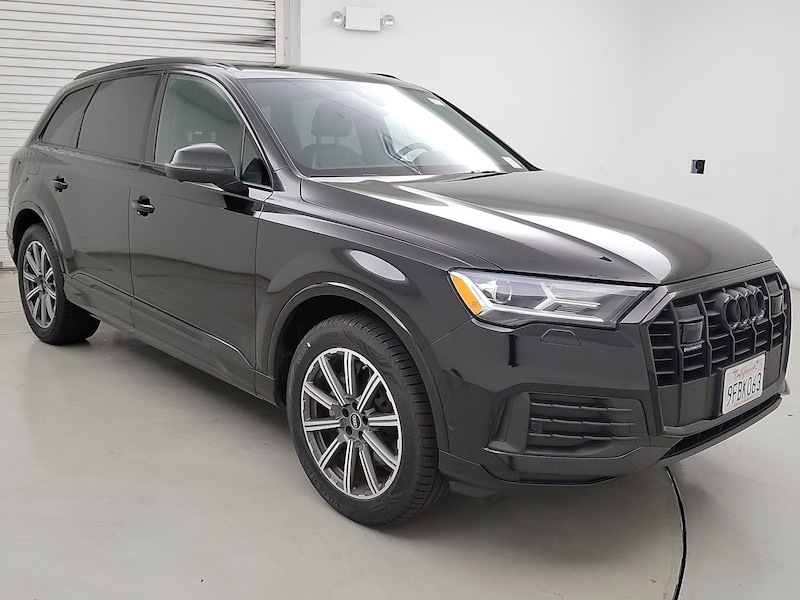 2023 Audi Q7 Premium Plus