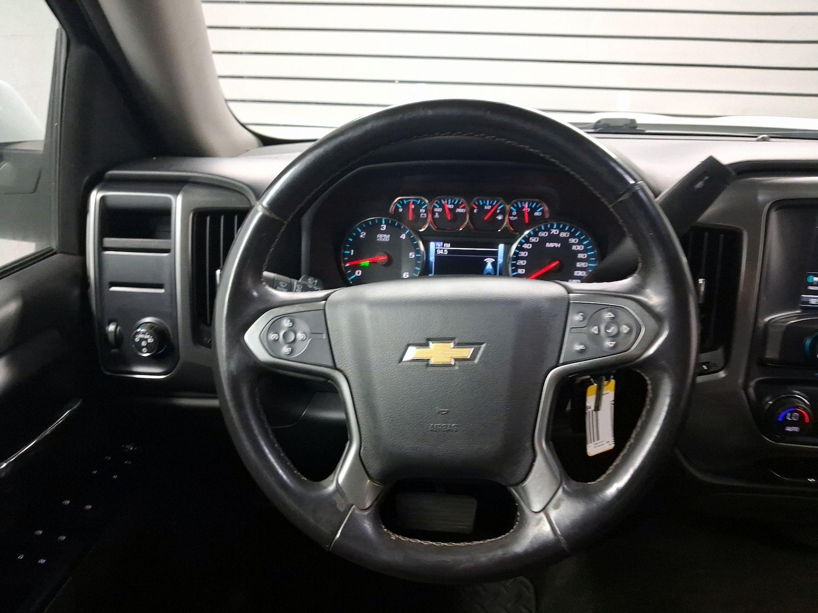 2017 Chevrolet Silverado 1500 LT - Photo 11