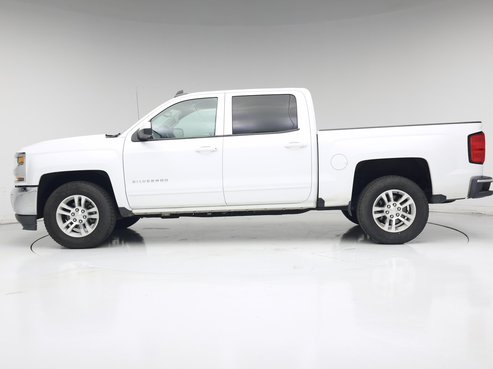 2017 Chevrolet Silverado 1500 LT - Photo 4