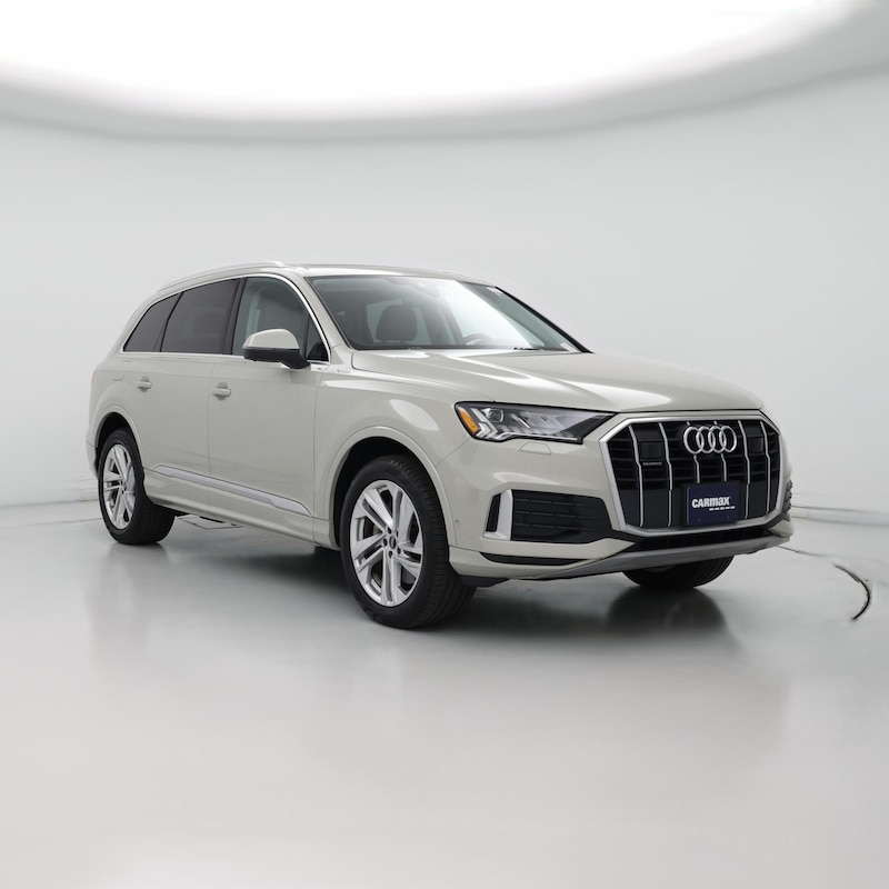 2023 Audi Q7 Premium Plus