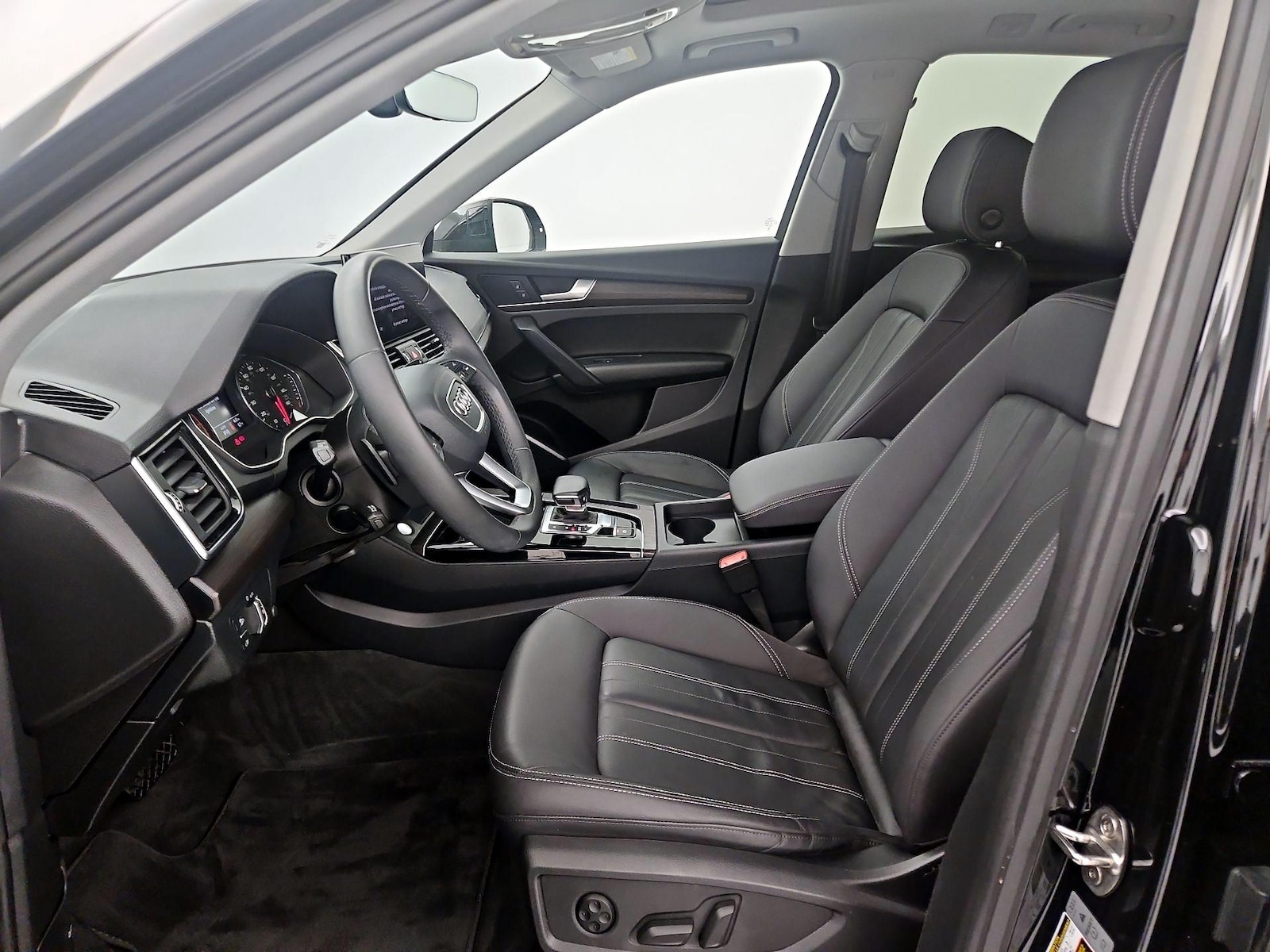 2023 Audi Q5 Premium - Photo 12