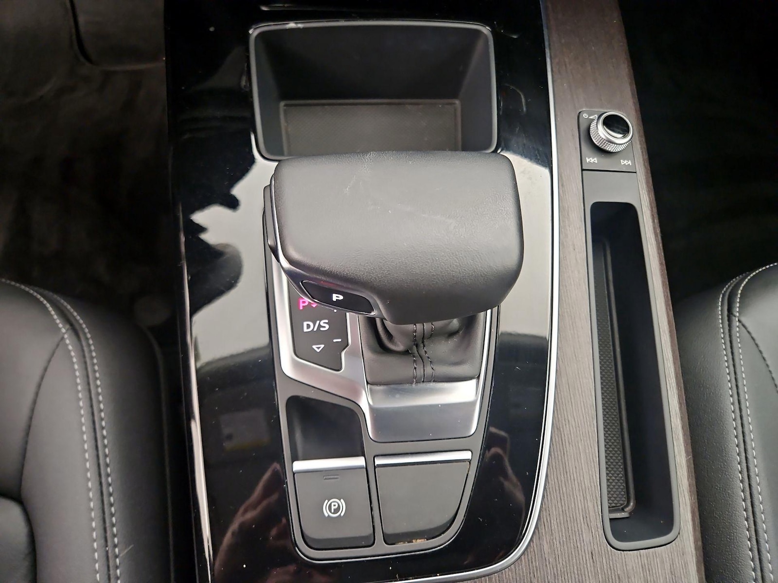 2023 Audi Q5 Premium - Photo 19