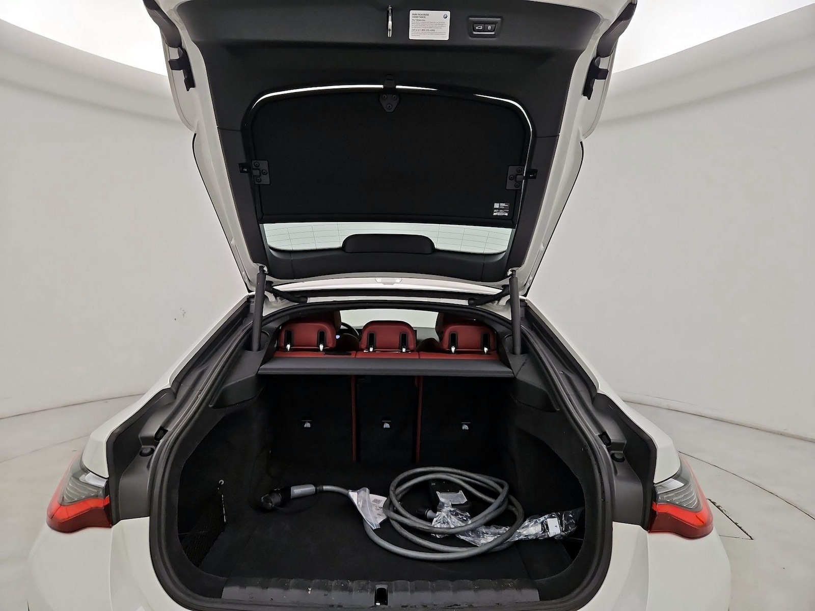 2023 BMW i4 40 - Photo 23