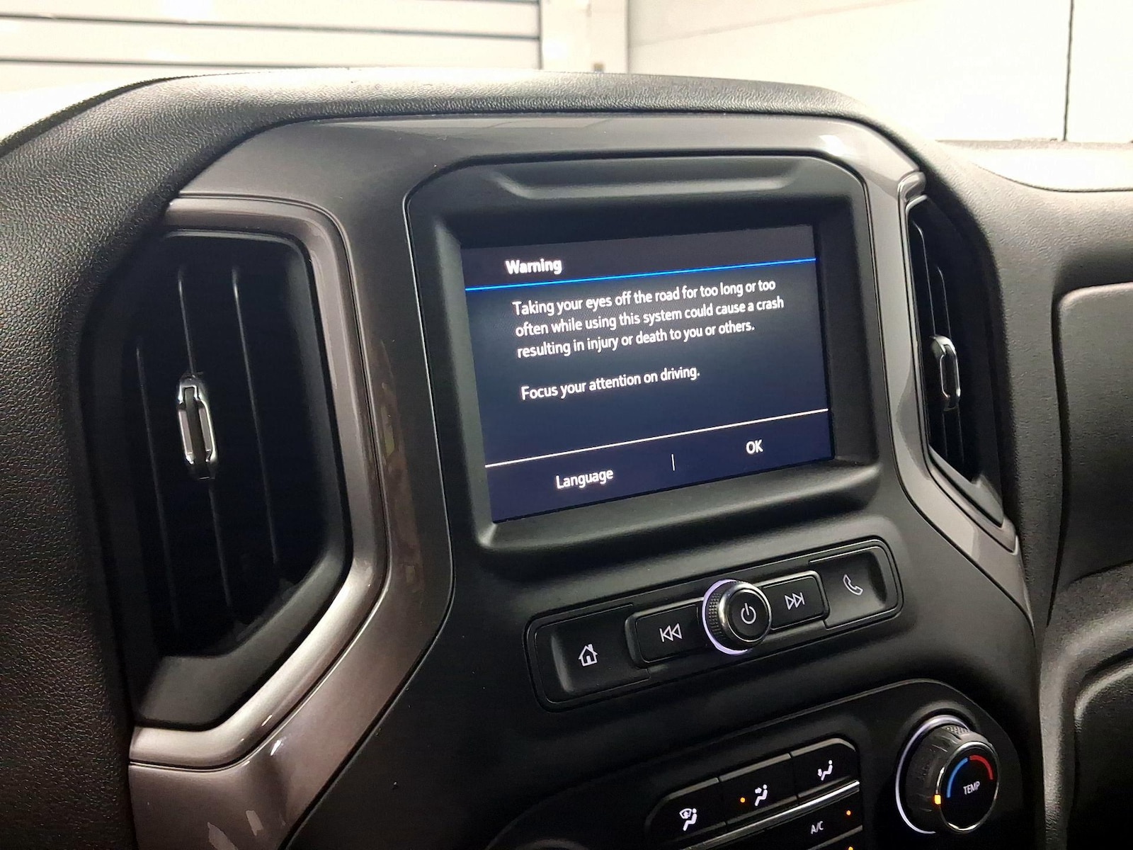 2022 Chevrolet Silverado 1500 Limited Custom - Photo 14