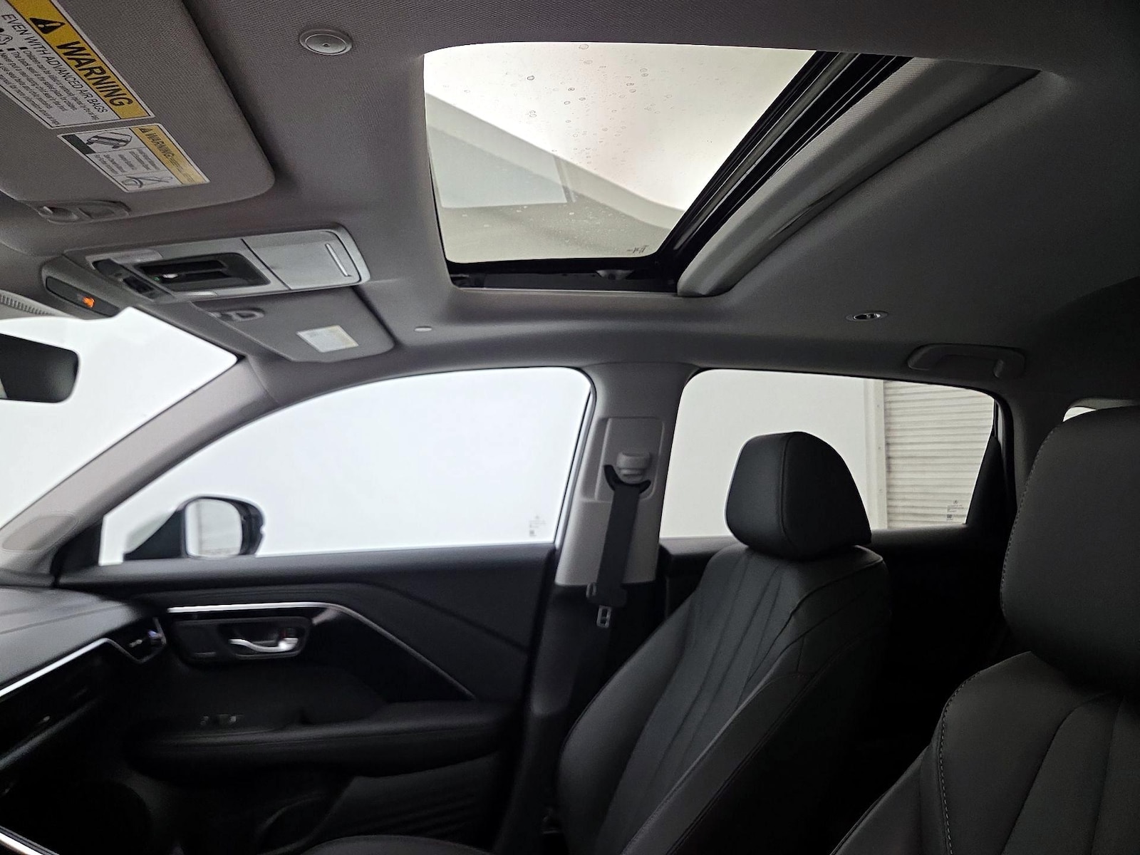 Sunroof(s) & Overhead Airbags