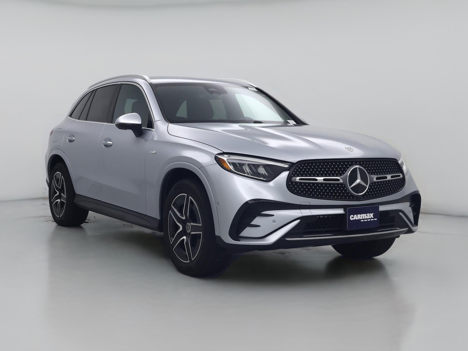 2025 Mercedes-Benz GLC