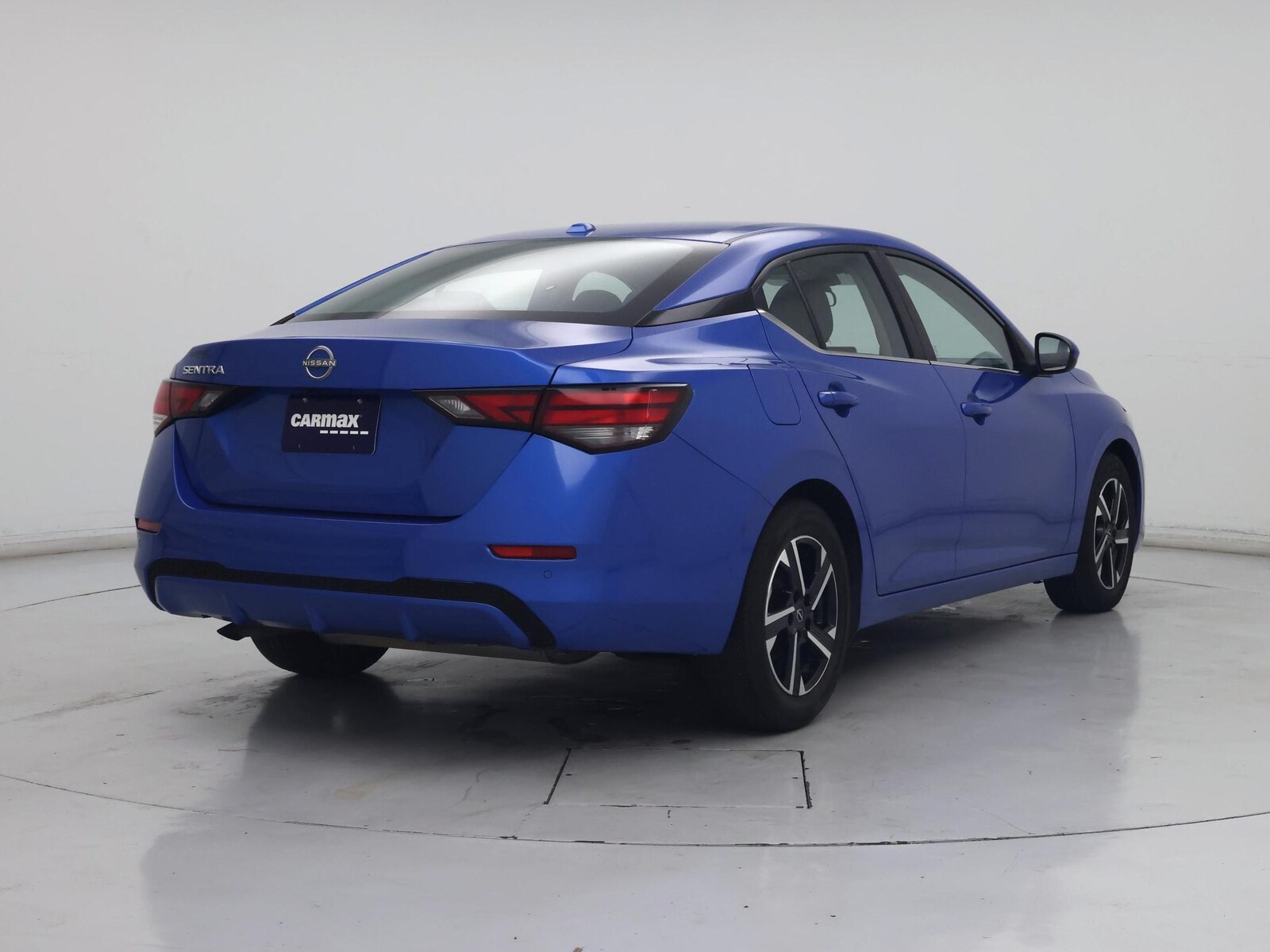 2025 Nissan Sentra SV - Photo 9