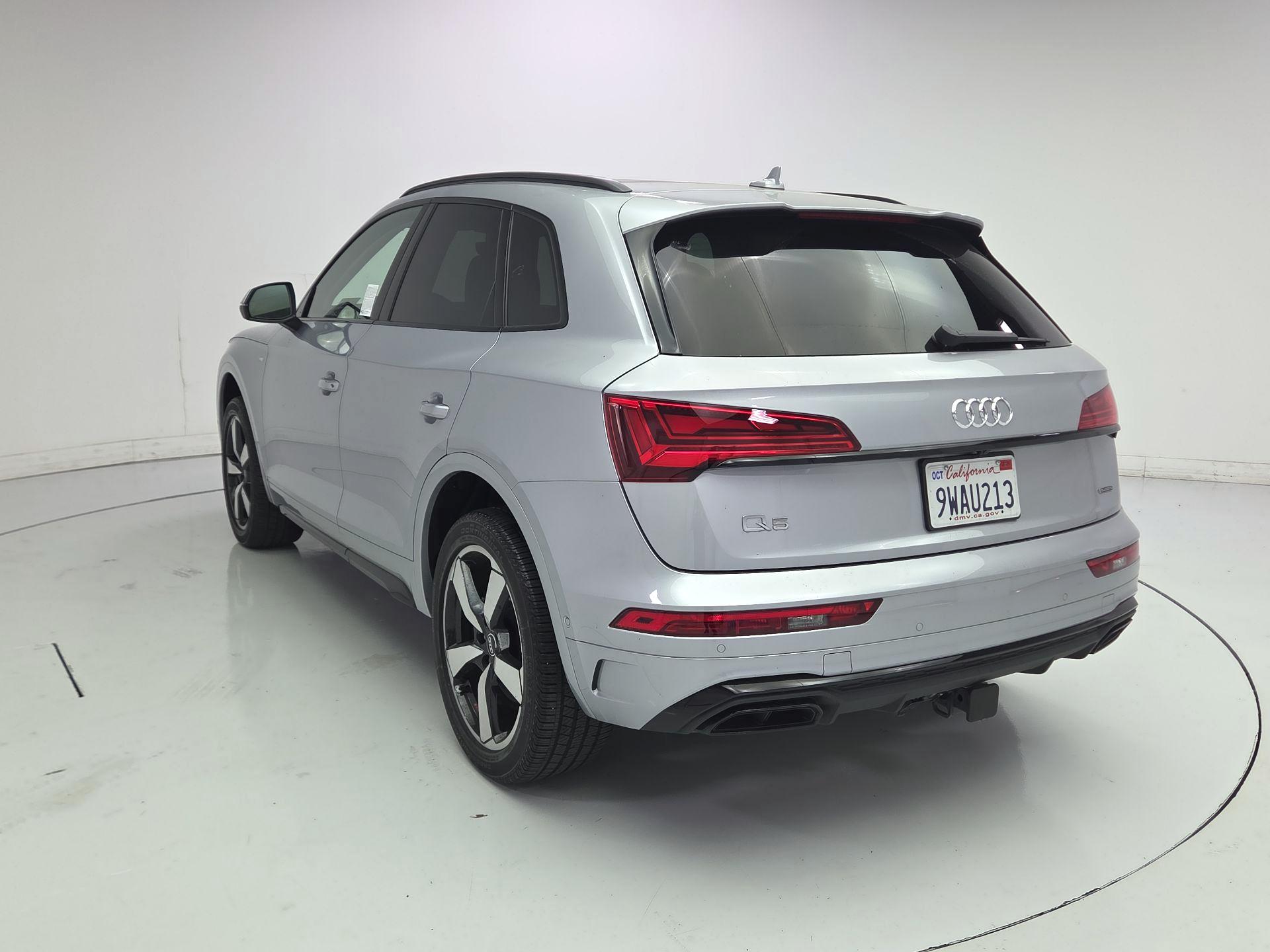 Thumbnail: 2022 Audi Q5 - 7