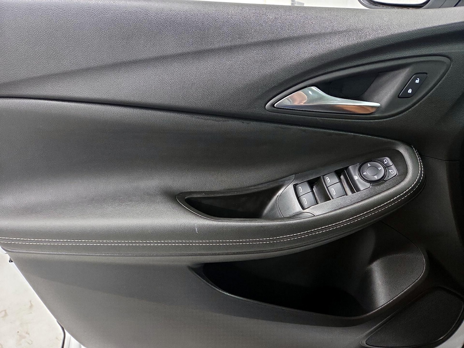 2025 Buick Encore GX Preferred - Photo 13
