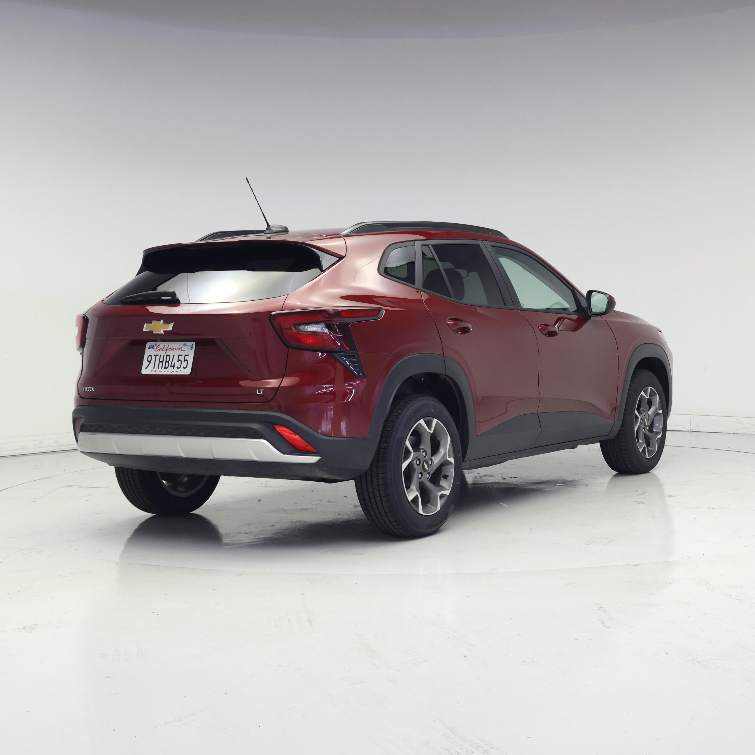 Thumbnail: 2025 Chevrolet Trax - 8