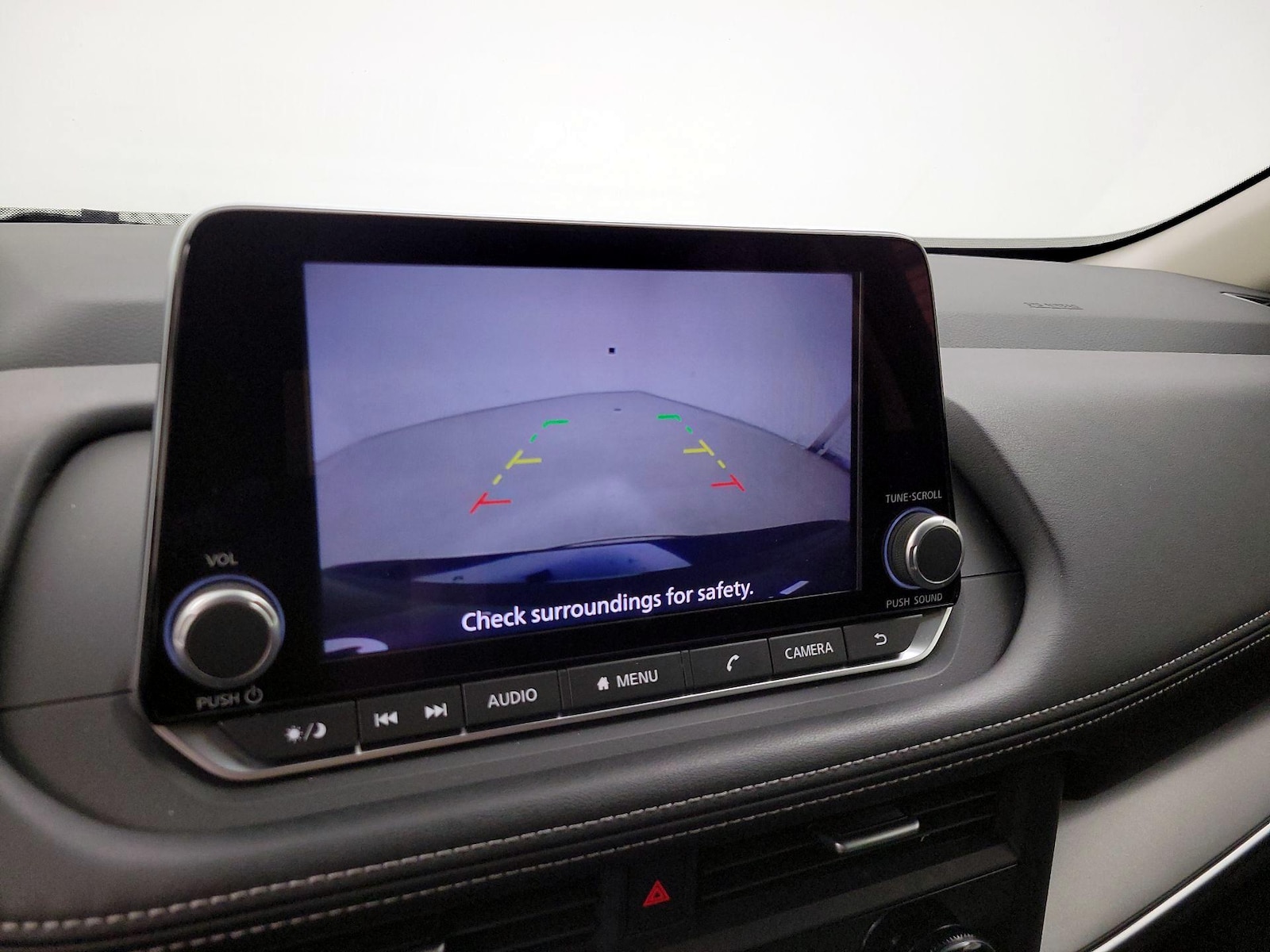 2025 Nissan Rogue SV - Photo 15