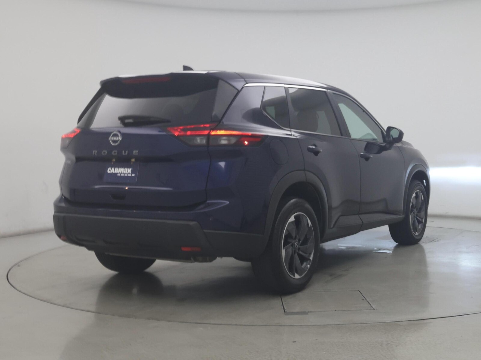 2025 Nissan Rogue SV - Photo 9