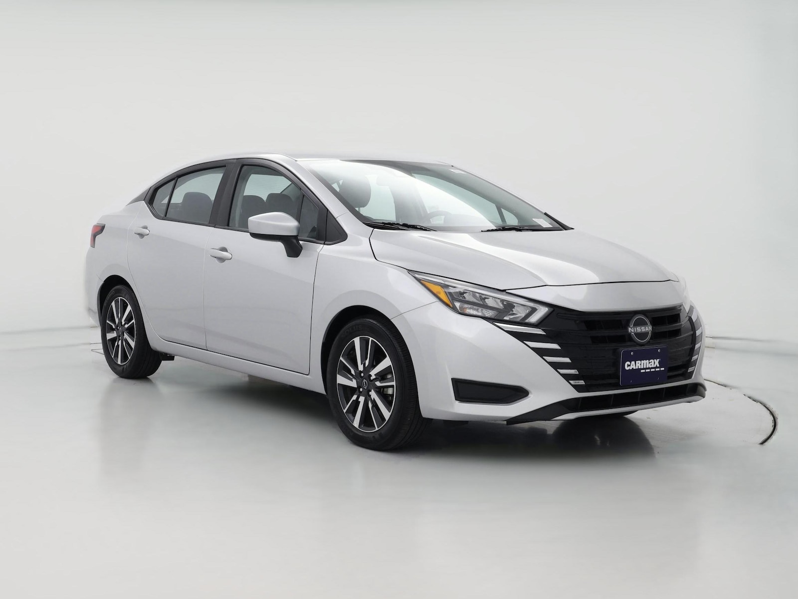 2025 Nissan Versa Sedan SV