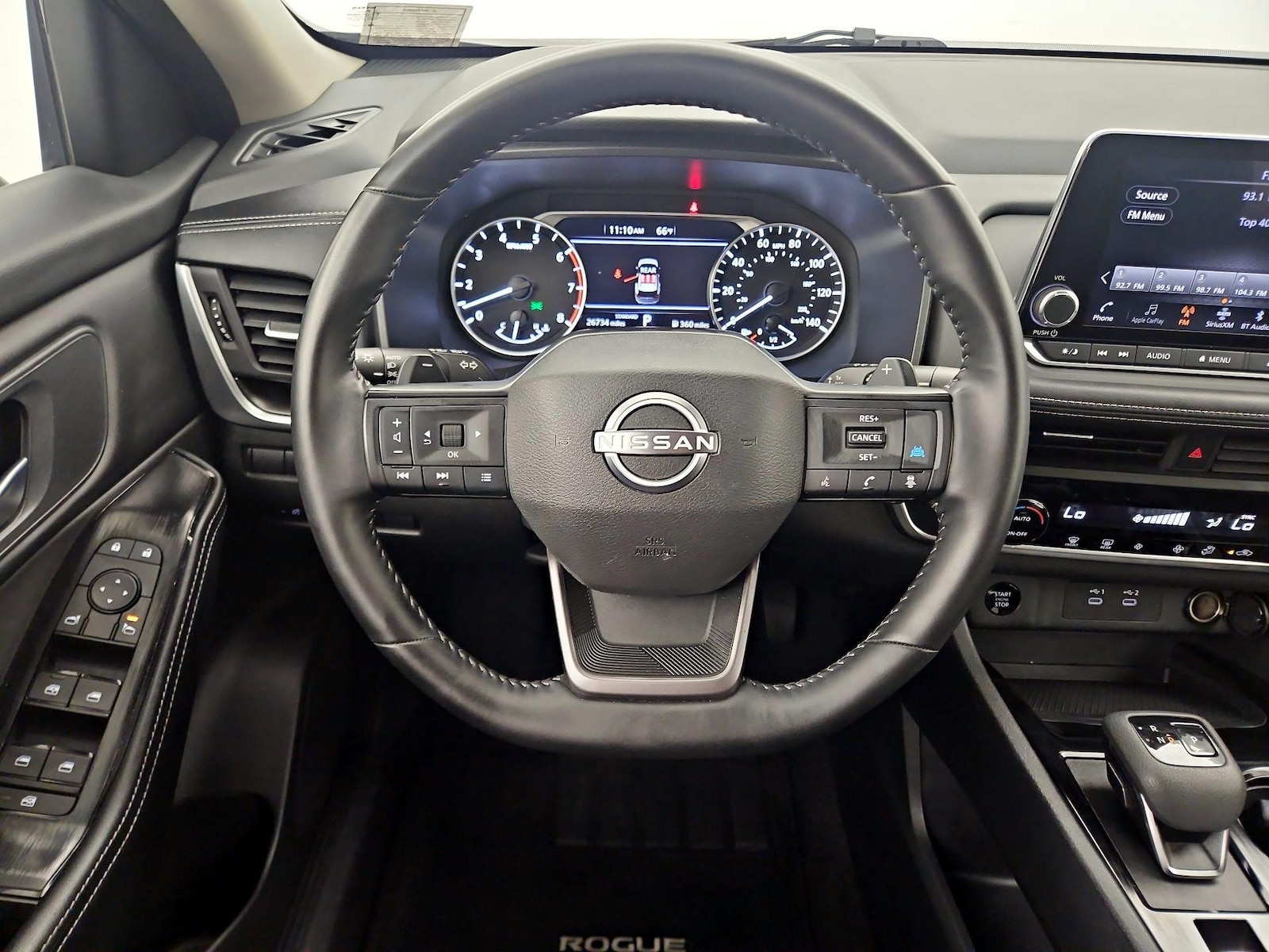 2025 Nissan Rogue SV - Photo 11
