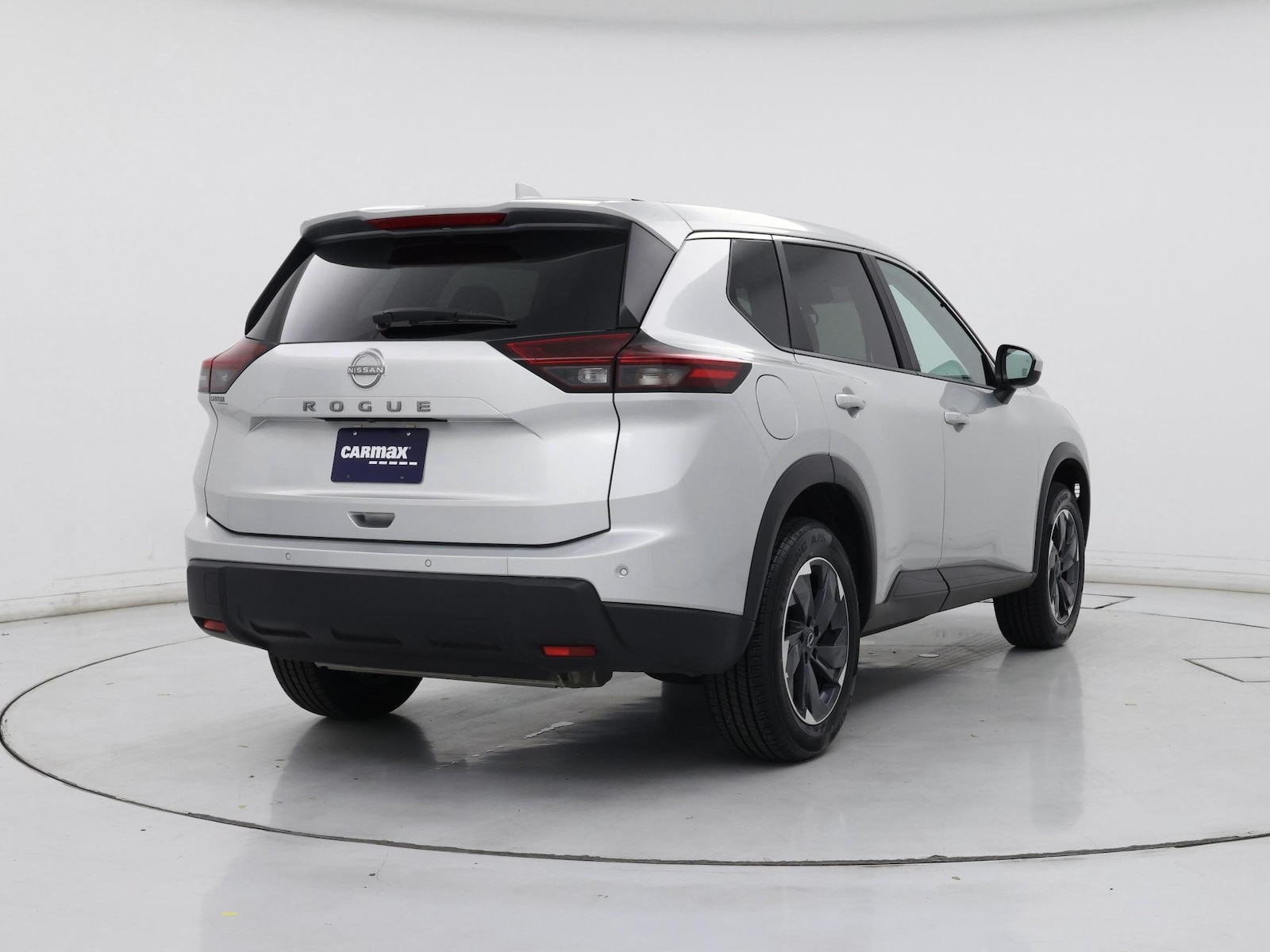 2025 Nissan Rogue SV - Photo 9