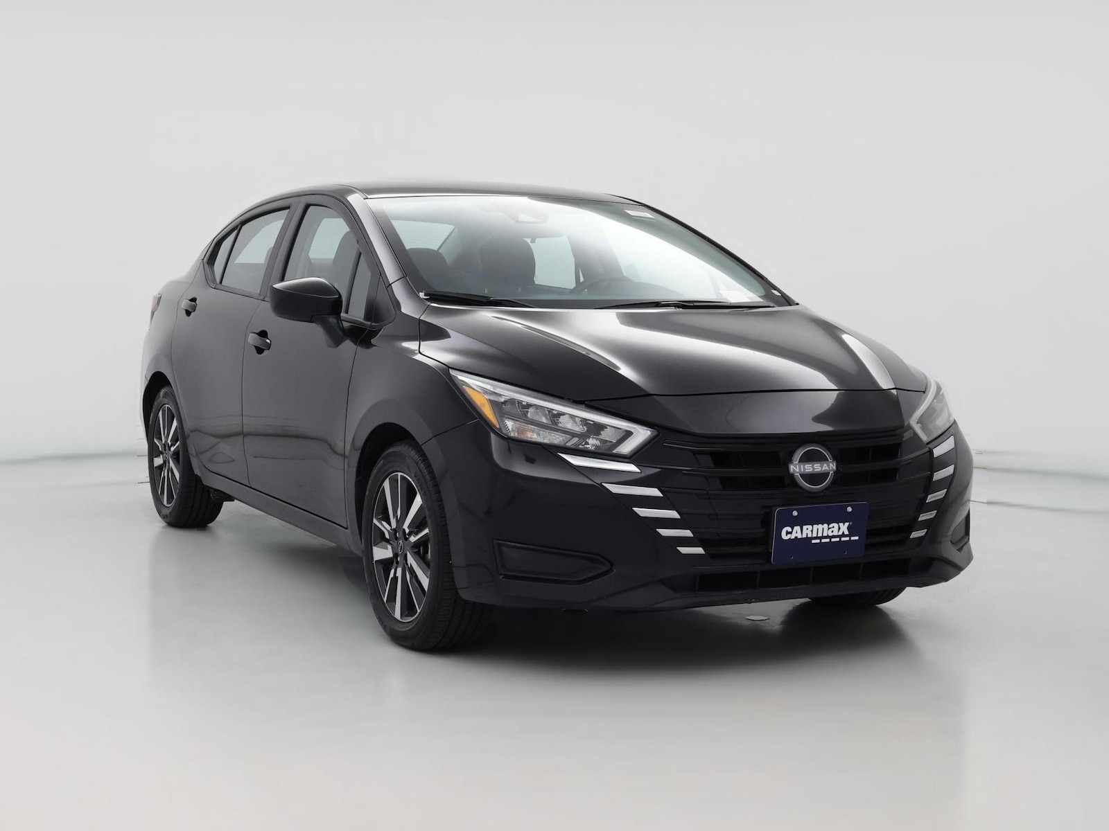 2025 Nissan Versa Sedan
