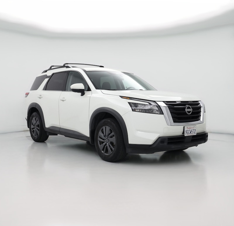 2023 Nissan Pathfinder SV