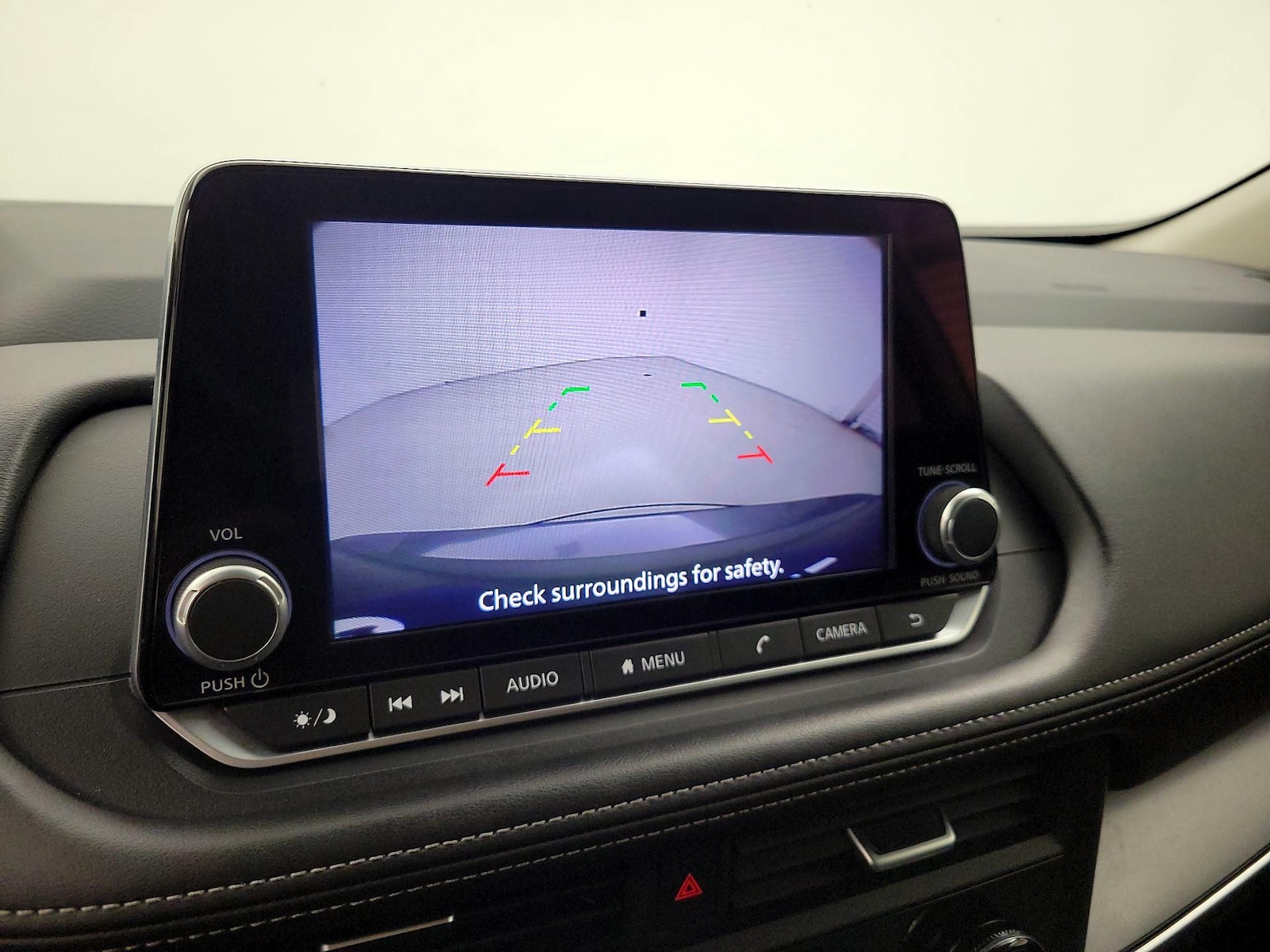2025 Nissan Rogue SV - Photo 15