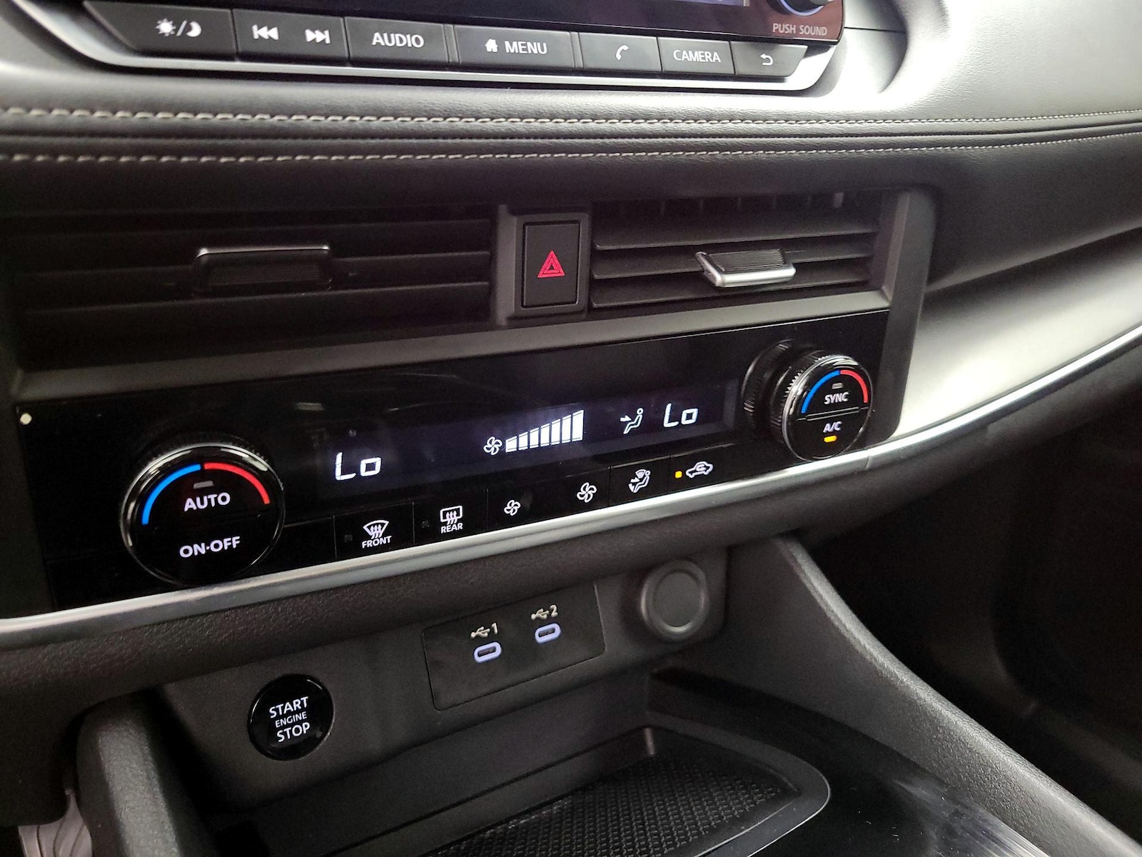 2025 Nissan Rogue SV - Photo 17