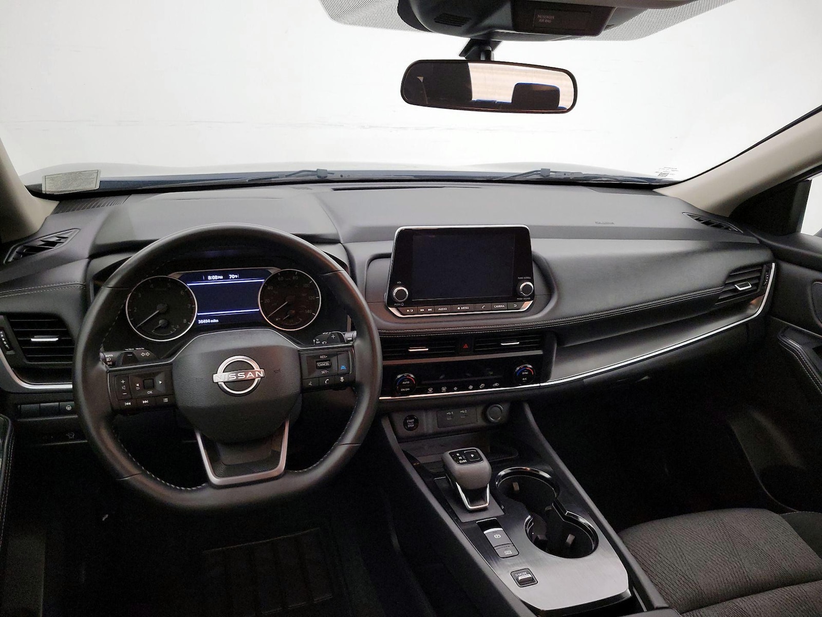 2025 Nissan Rogue SV - Photo 10