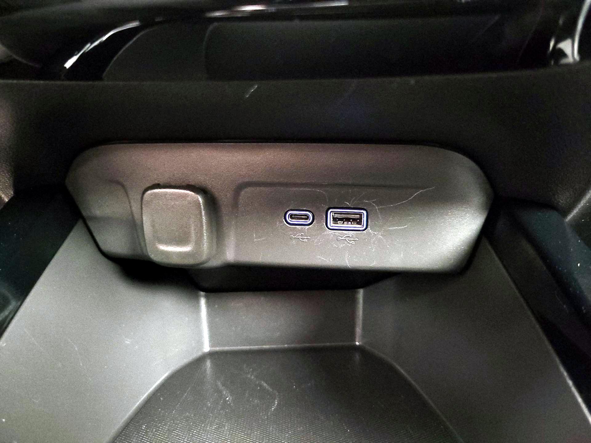 Thumbnail: 2025 Chevrolet Trax - 18