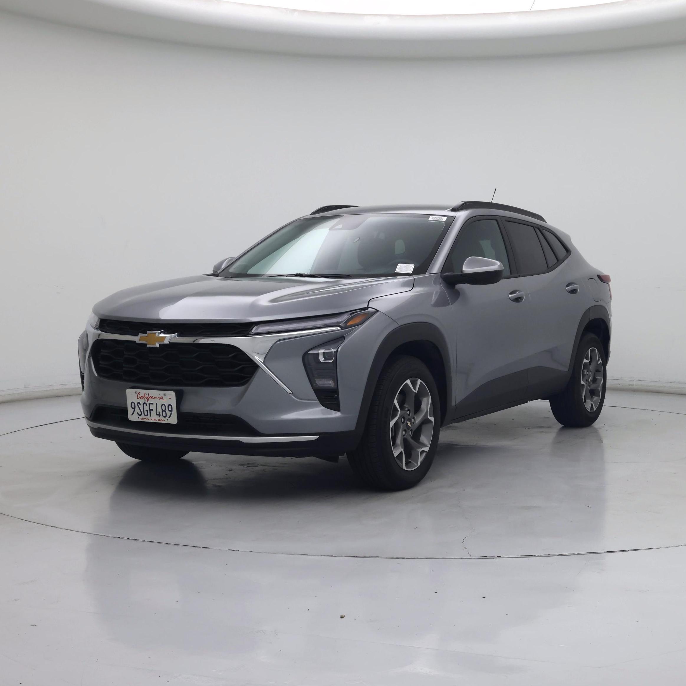 Thumbnail: 2025 Chevrolet Trax - 4