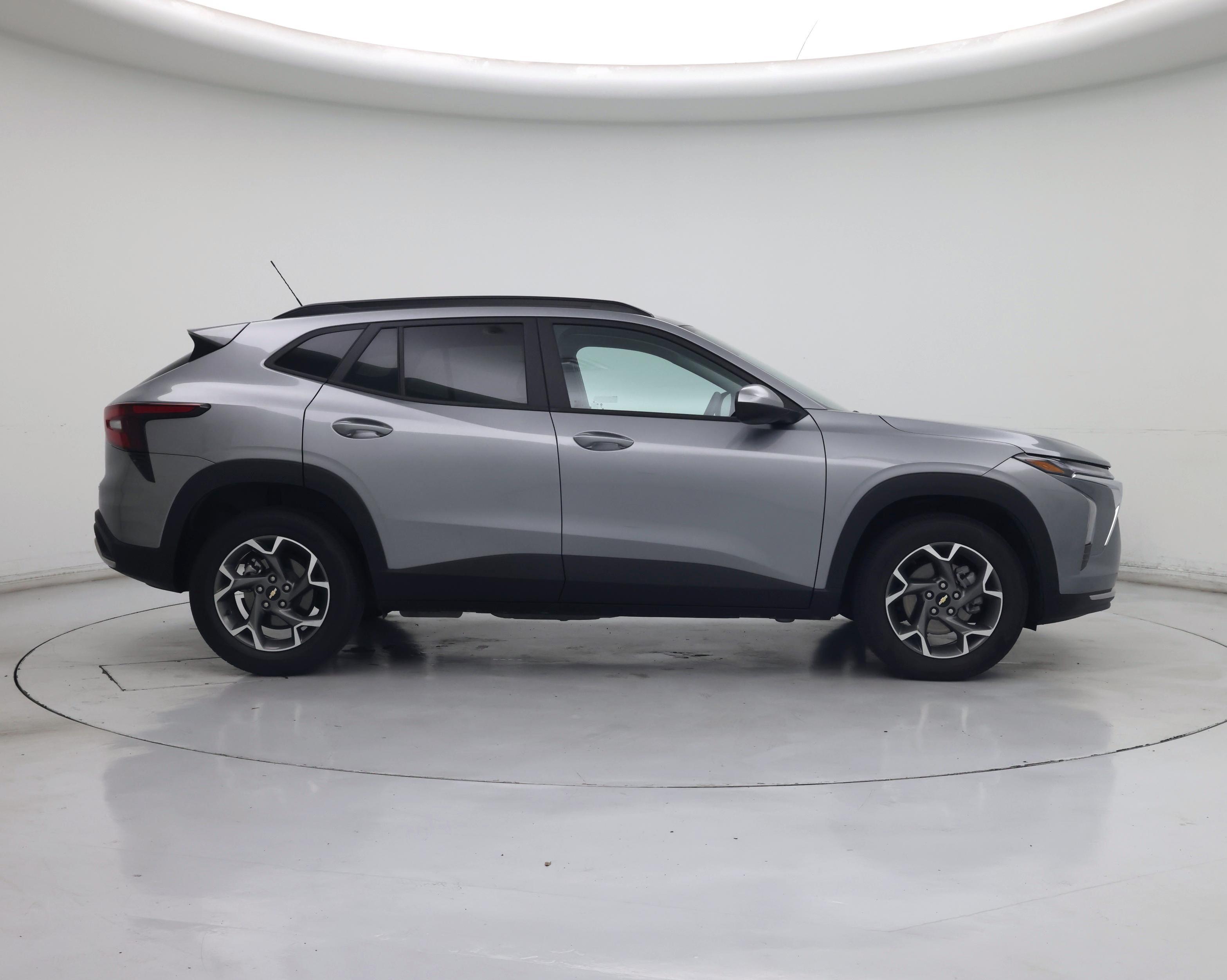 Thumbnail: 2025 Chevrolet Trax - 7