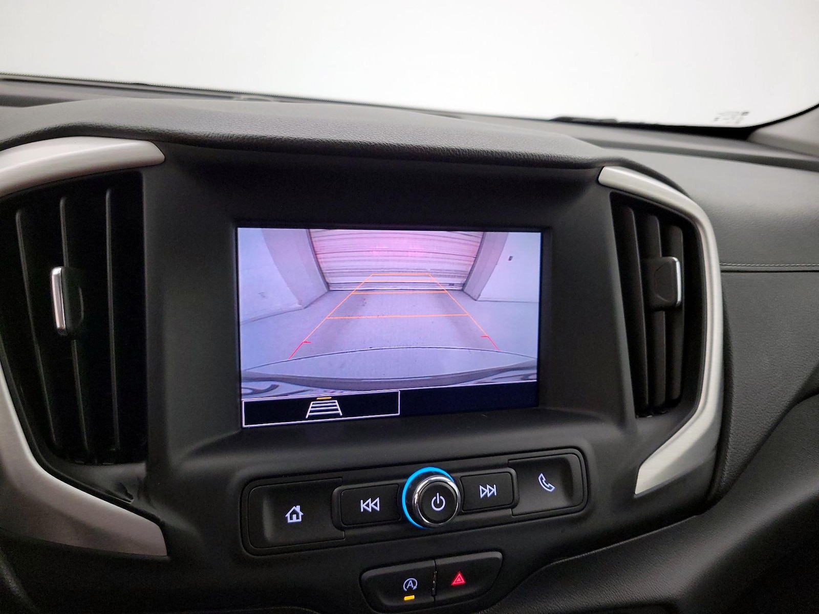 2024 GMC Terrain SLE - Photo 15