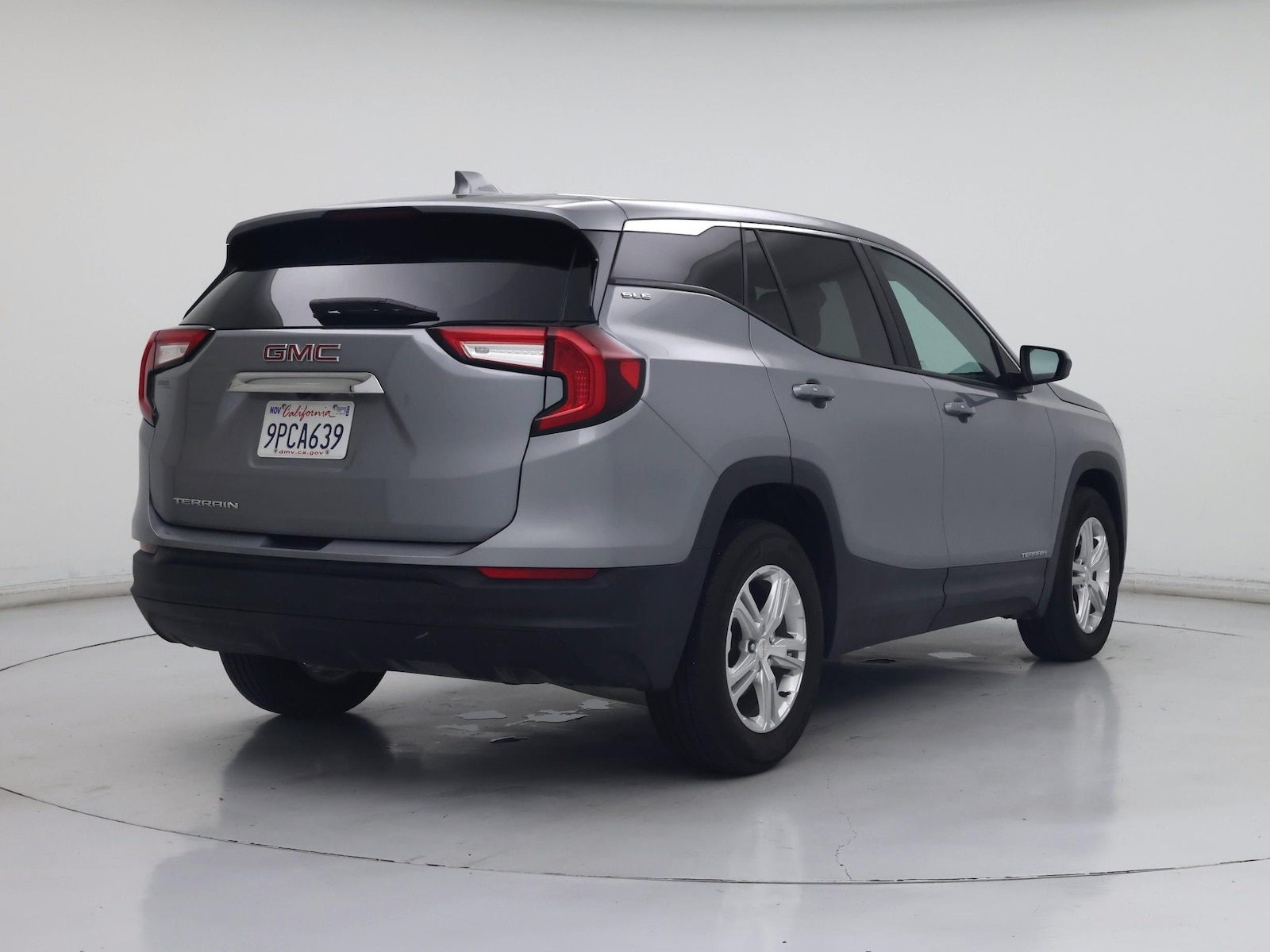 2024 GMC Terrain SLE - Photo 9