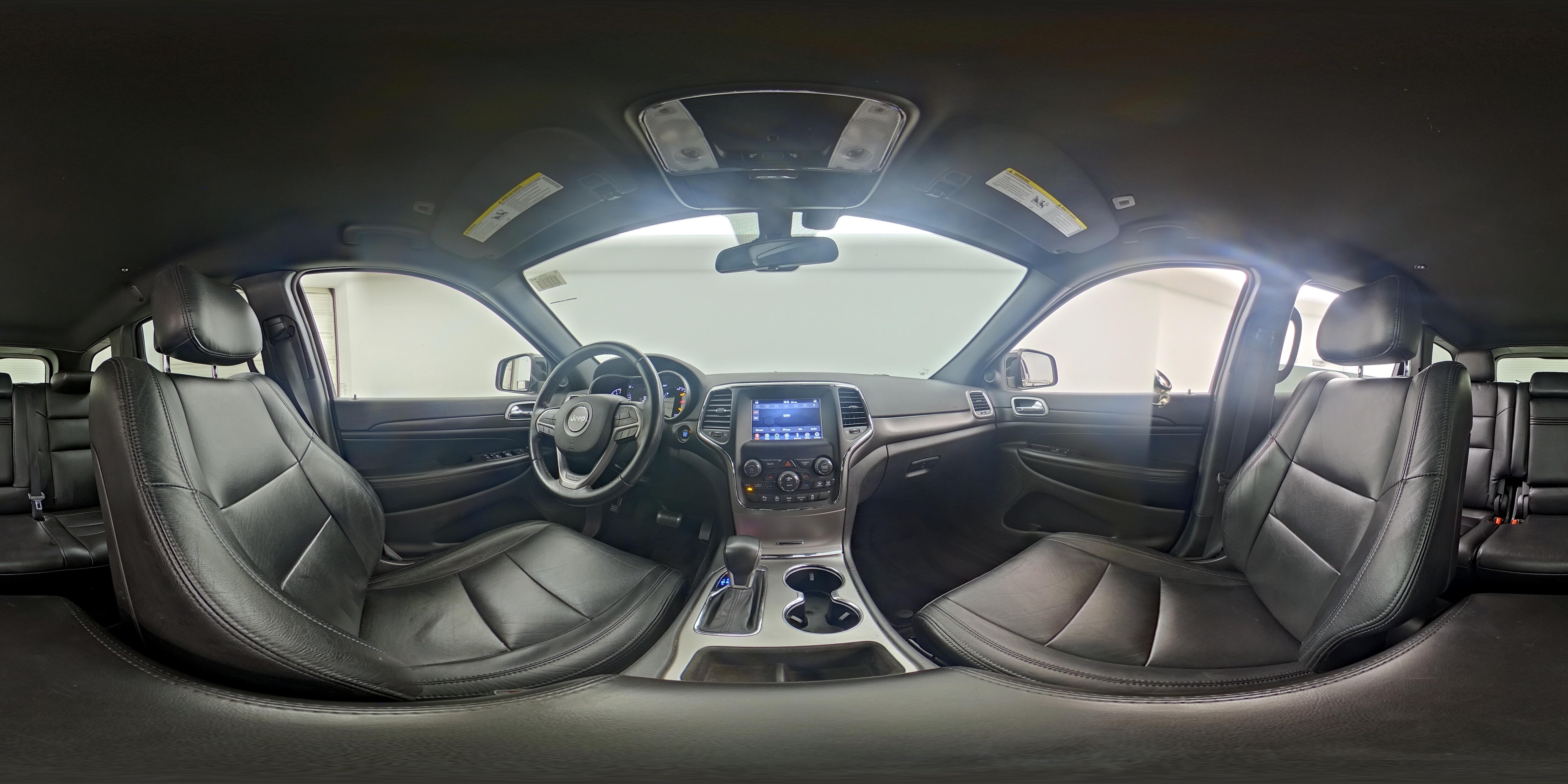 2018 Jeep Grand Cherokee Laredo - Photo 24
