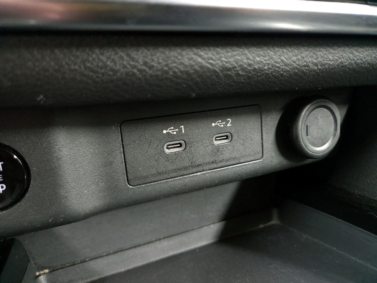 2025 Nissan Rogue SV - Photo 19