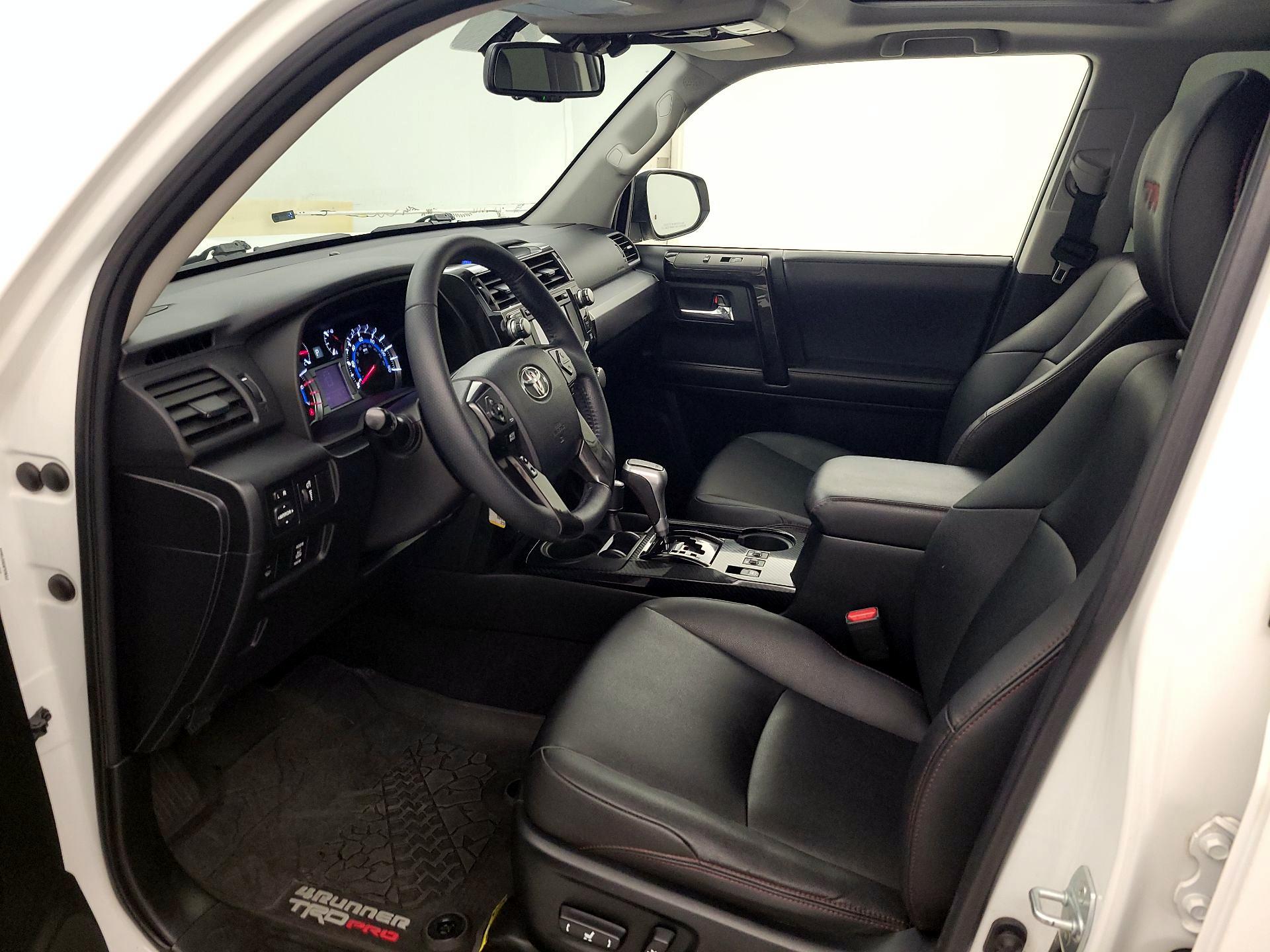 Thumbnail: 2019 Toyota 4Runner - 11