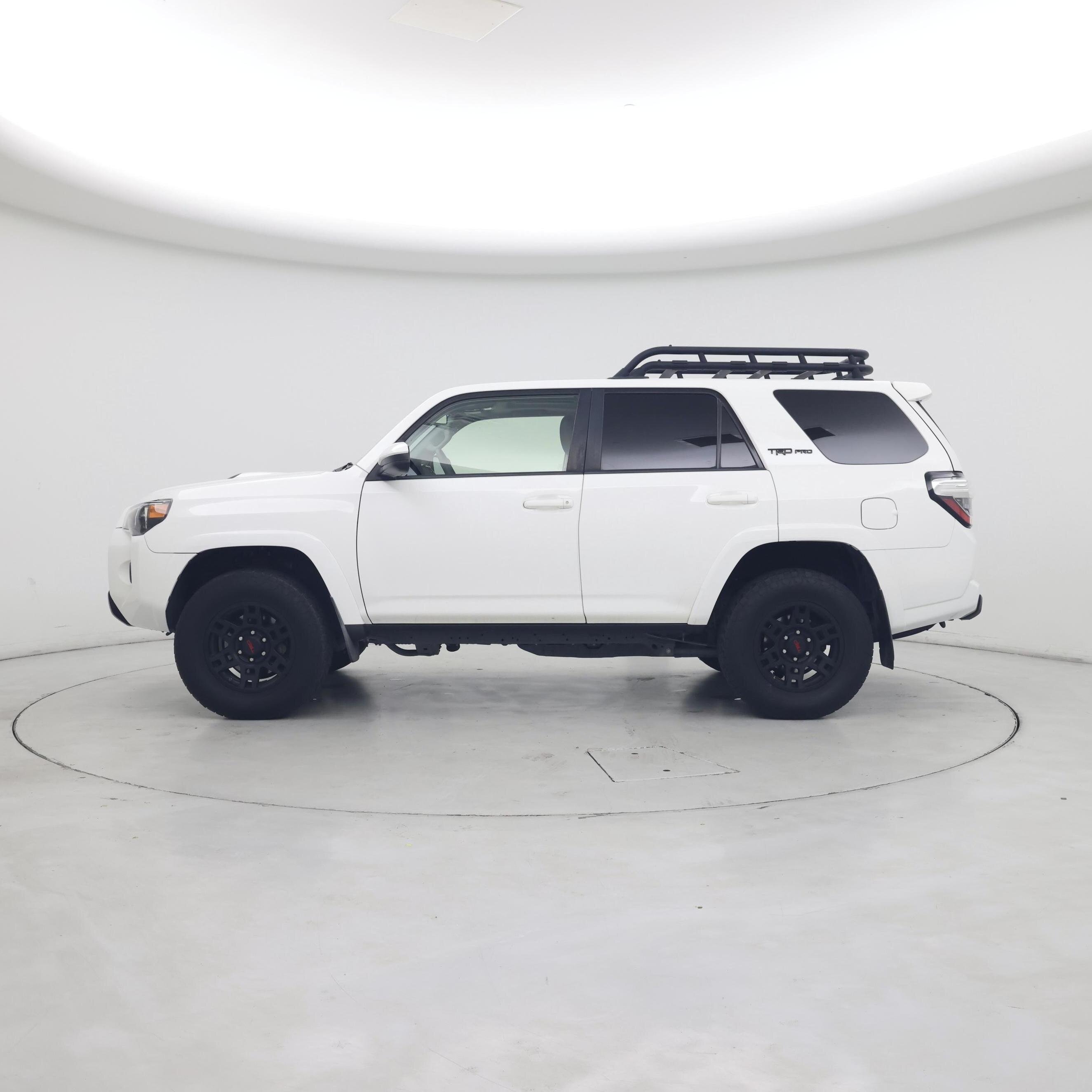 Thumbnail: 2019 Toyota 4Runner - 3