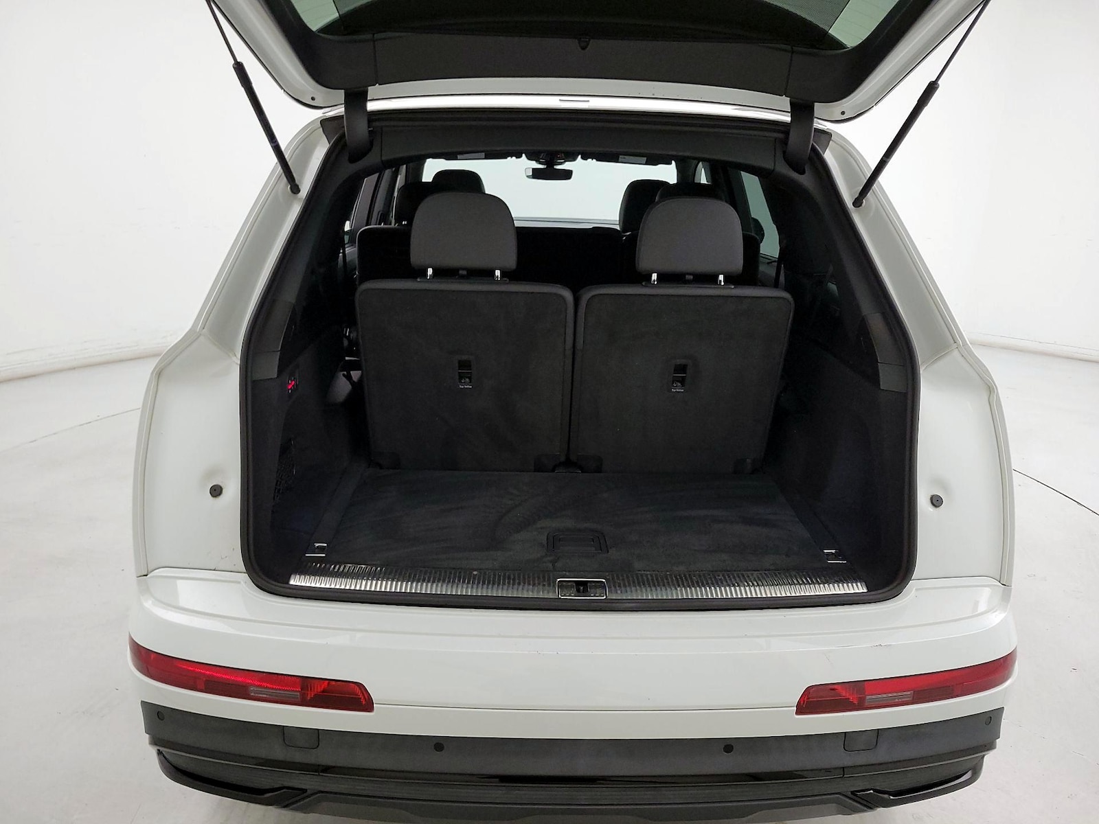 2023 Audi Q7 Premium Plus - Photo 23