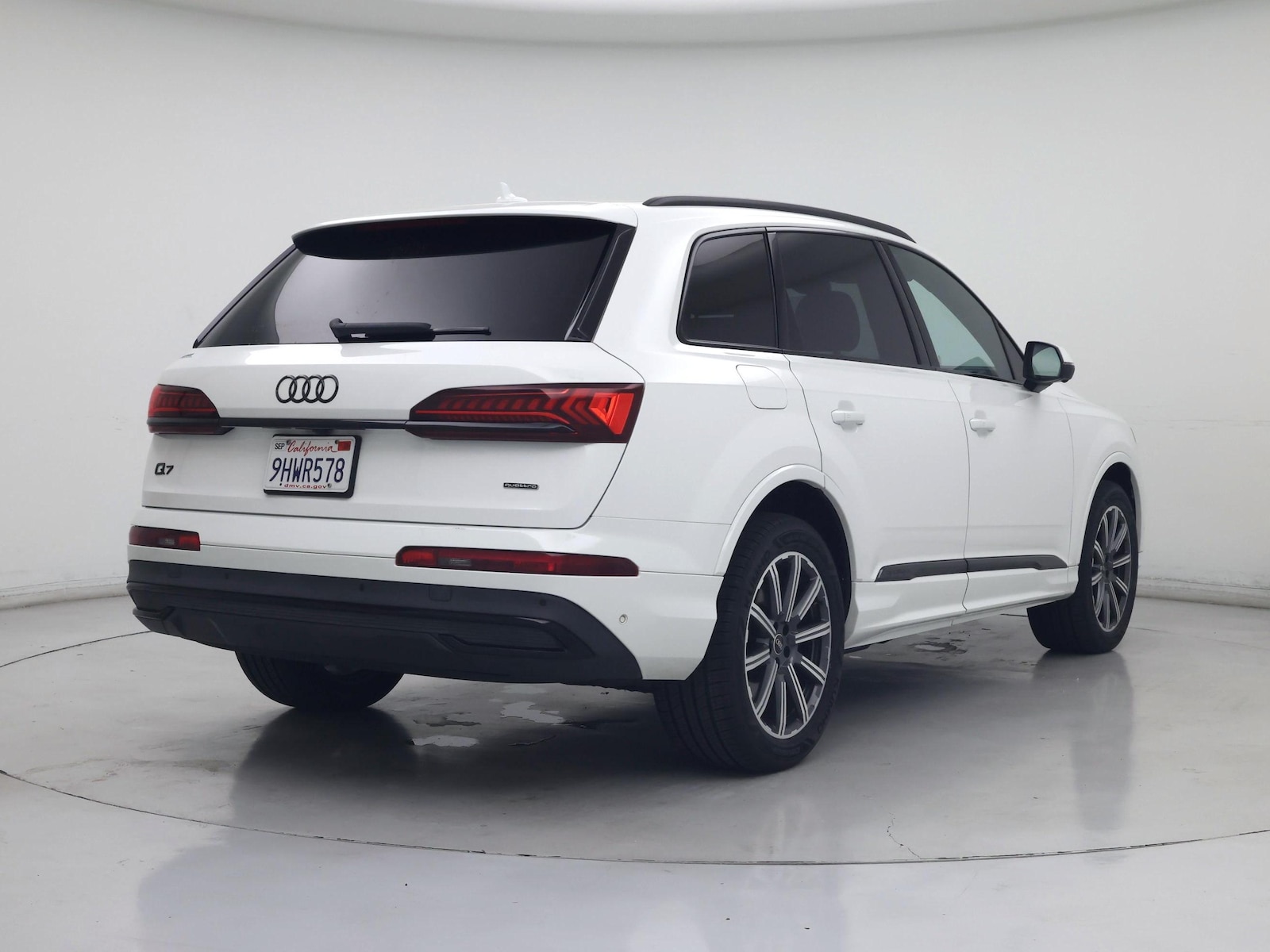 2023 Audi Q7 Premium Plus - Photo 9
